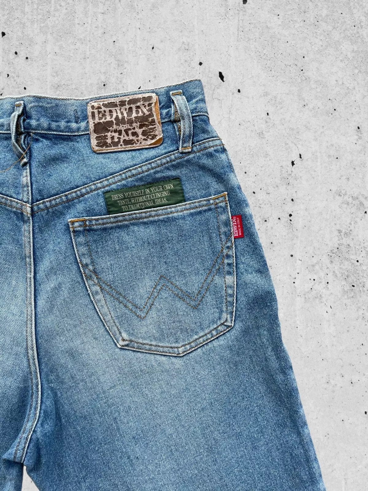 Edwin Denim 🔥 Edwin Italy Distressed Denim Vintage W31 🔥 Blue