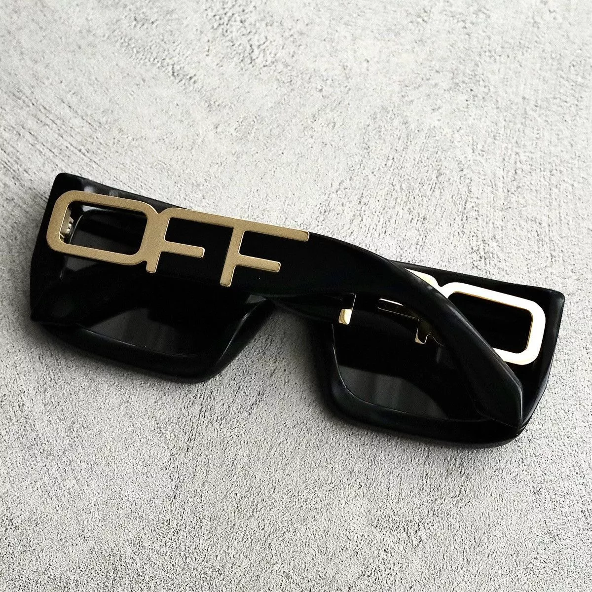 Off-White Sunglasses Off-White OFF WHITE BOSTON SUNGLASSES Black