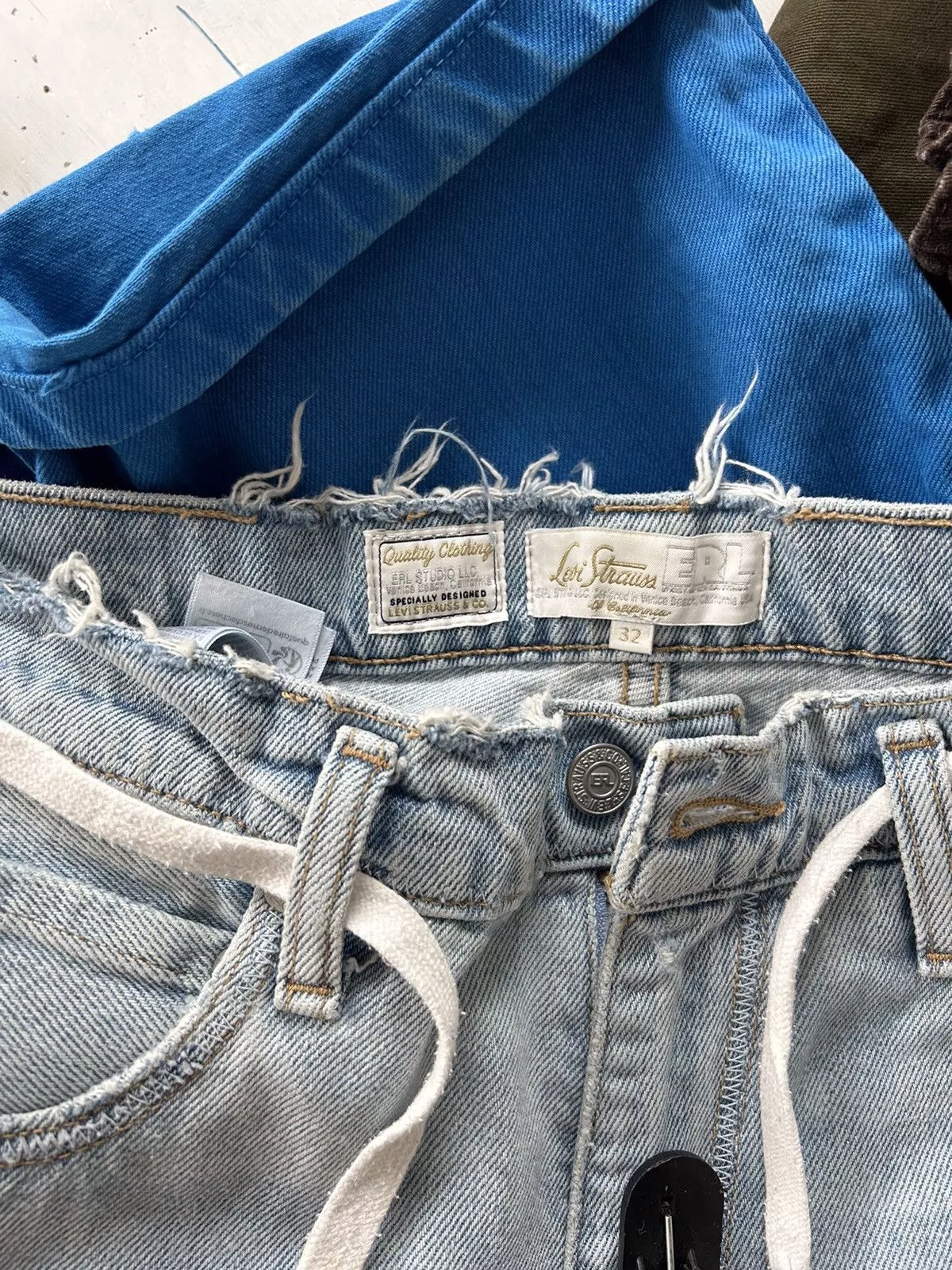 ERL Denim ERL Baggy distressed skate denim Blue