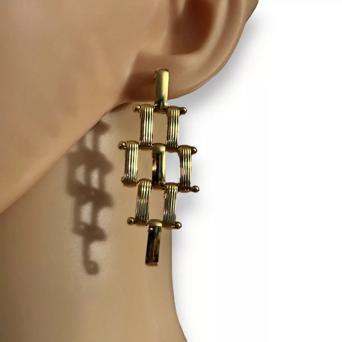 Other Earrings Other Hold tone basketweave dangle earrings Gold