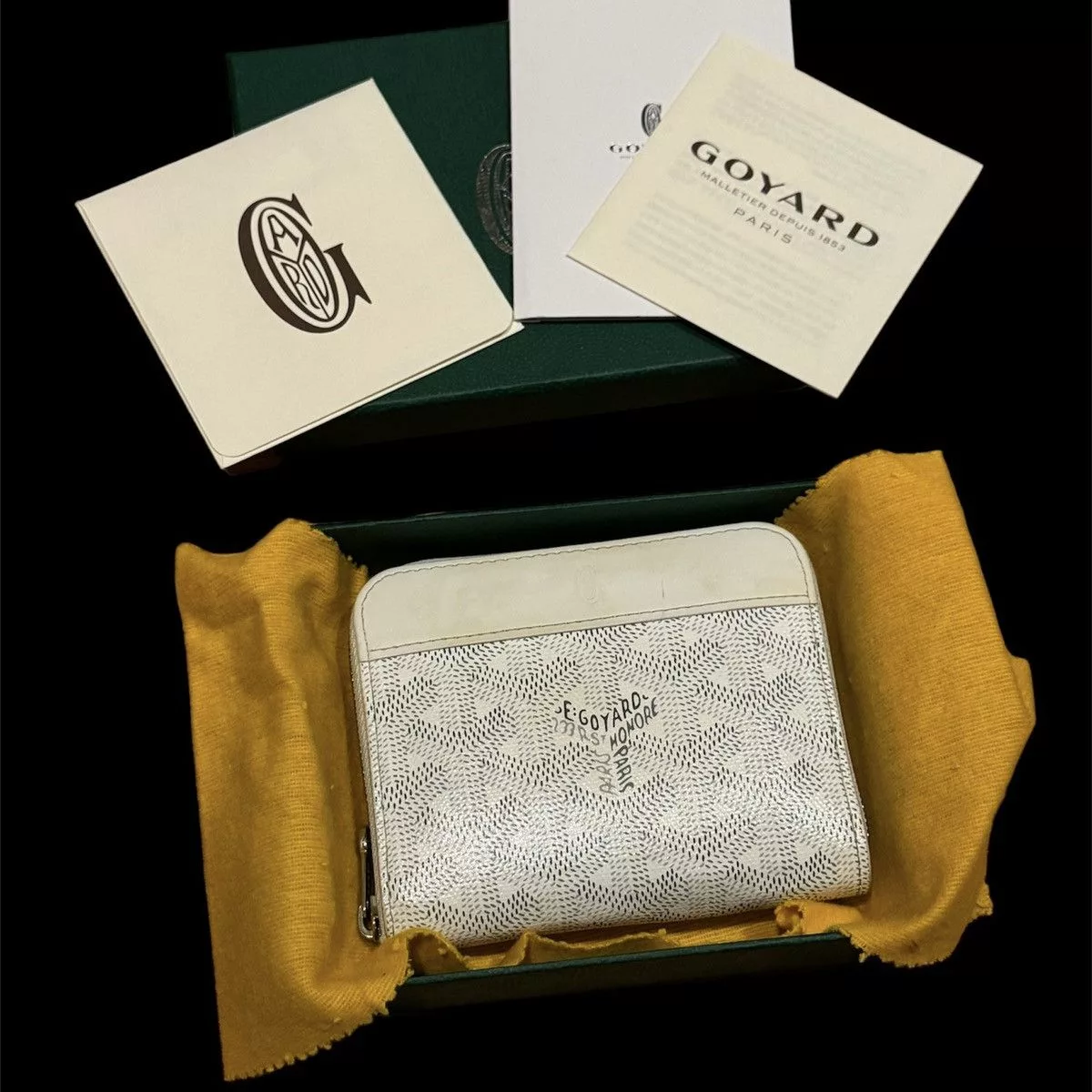 Goyard Wallets *RARE* Goyard White Zip Wallet/Coin Pouch