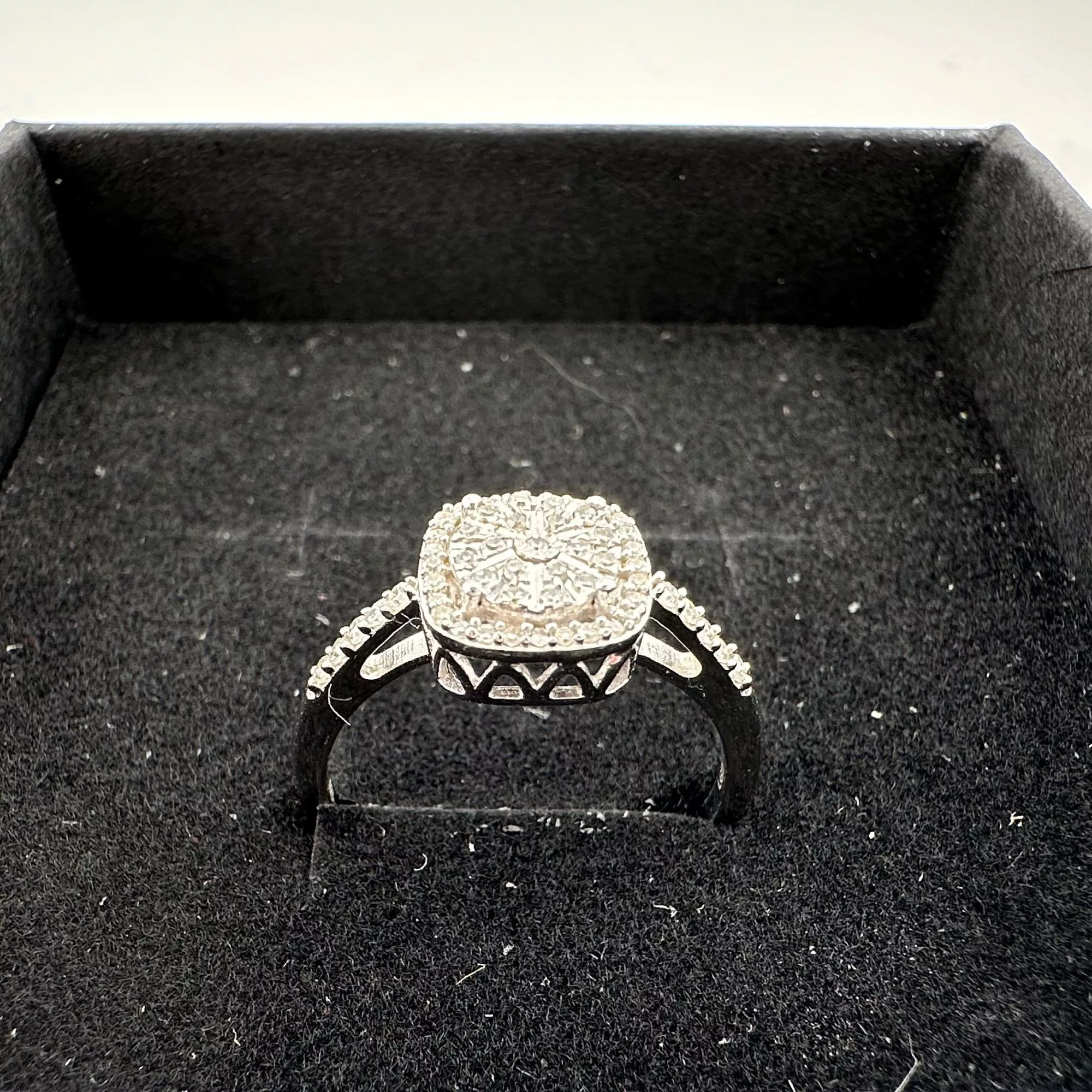 Other Rings Other Eye-catching 1/4 Carat Natural Diamond Ring Size 7 Multi