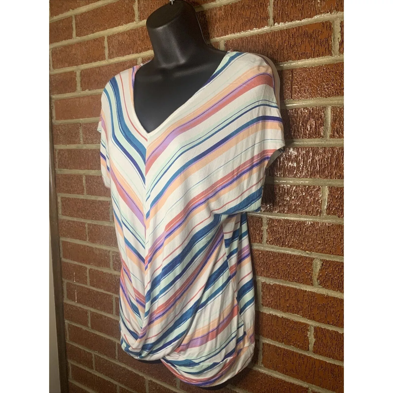Apt. 9 Blouses Apt. 9 Apt 9 Women’s Blouse Stripe Vneck Petite Large Multi