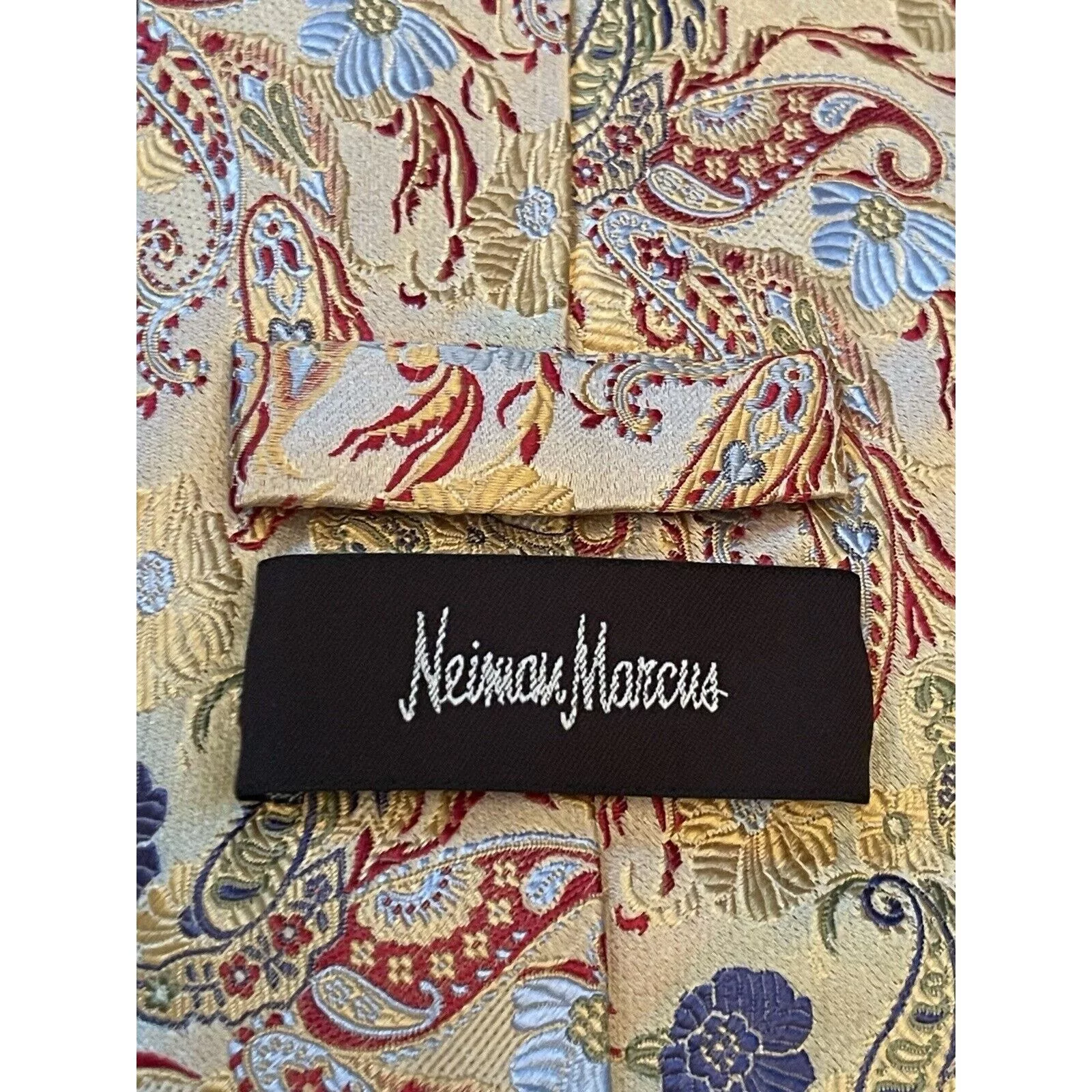 Neiman Marcus Ties Pocketsquares Neiman Marcus Gold Red Hand Made 100% Silk Made In Italy Multi