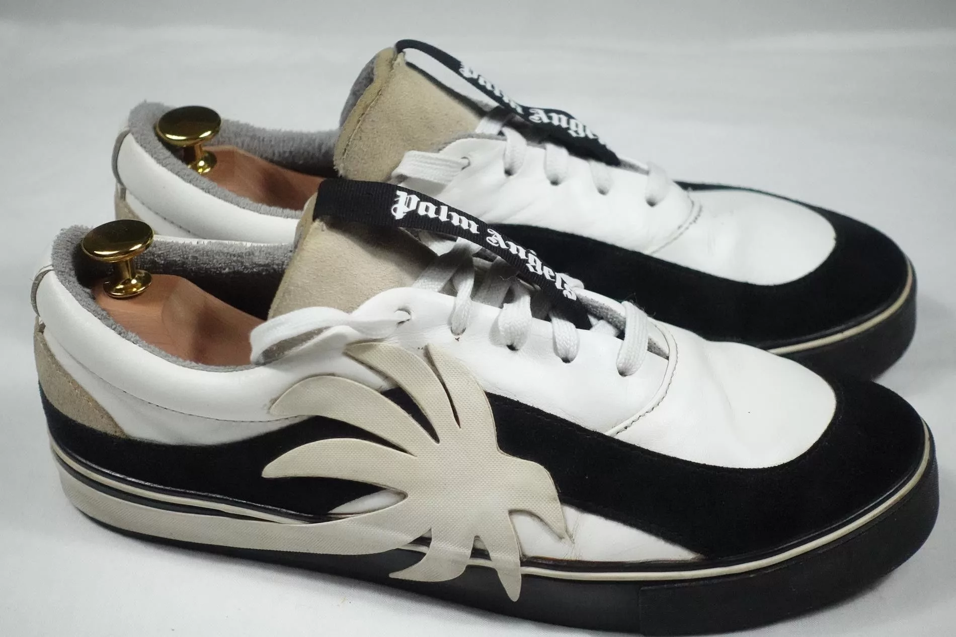 Palm Angels Low Top Sneakers Palm Angels Sneakers Low Suede Tree White Black 42 EU 9 US Multi