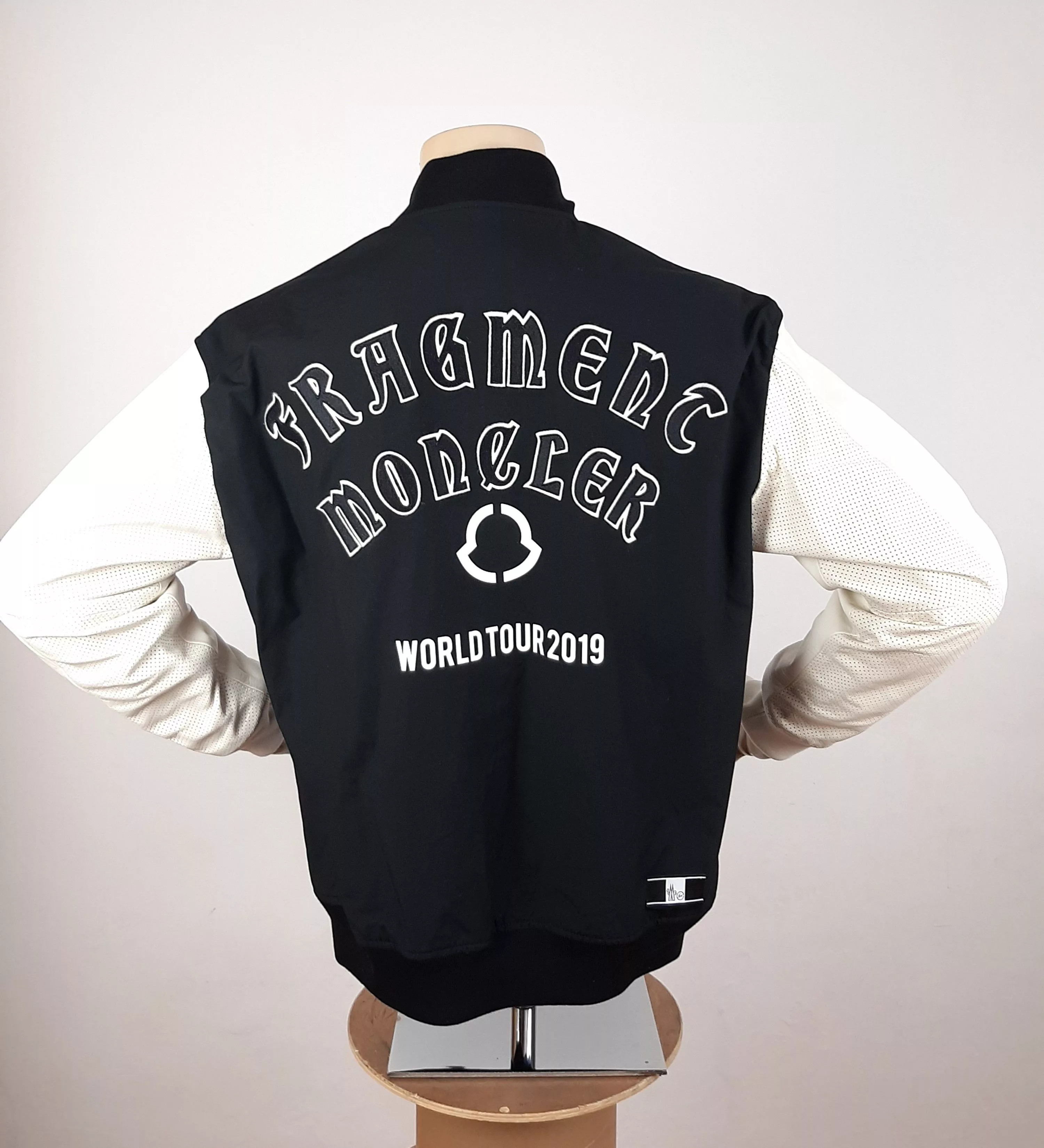 Fragment Design Light Jackets Fragment Design × Moncler Moncler x Fragment Bomber Varsity Jacket Men's Size 3 Gray