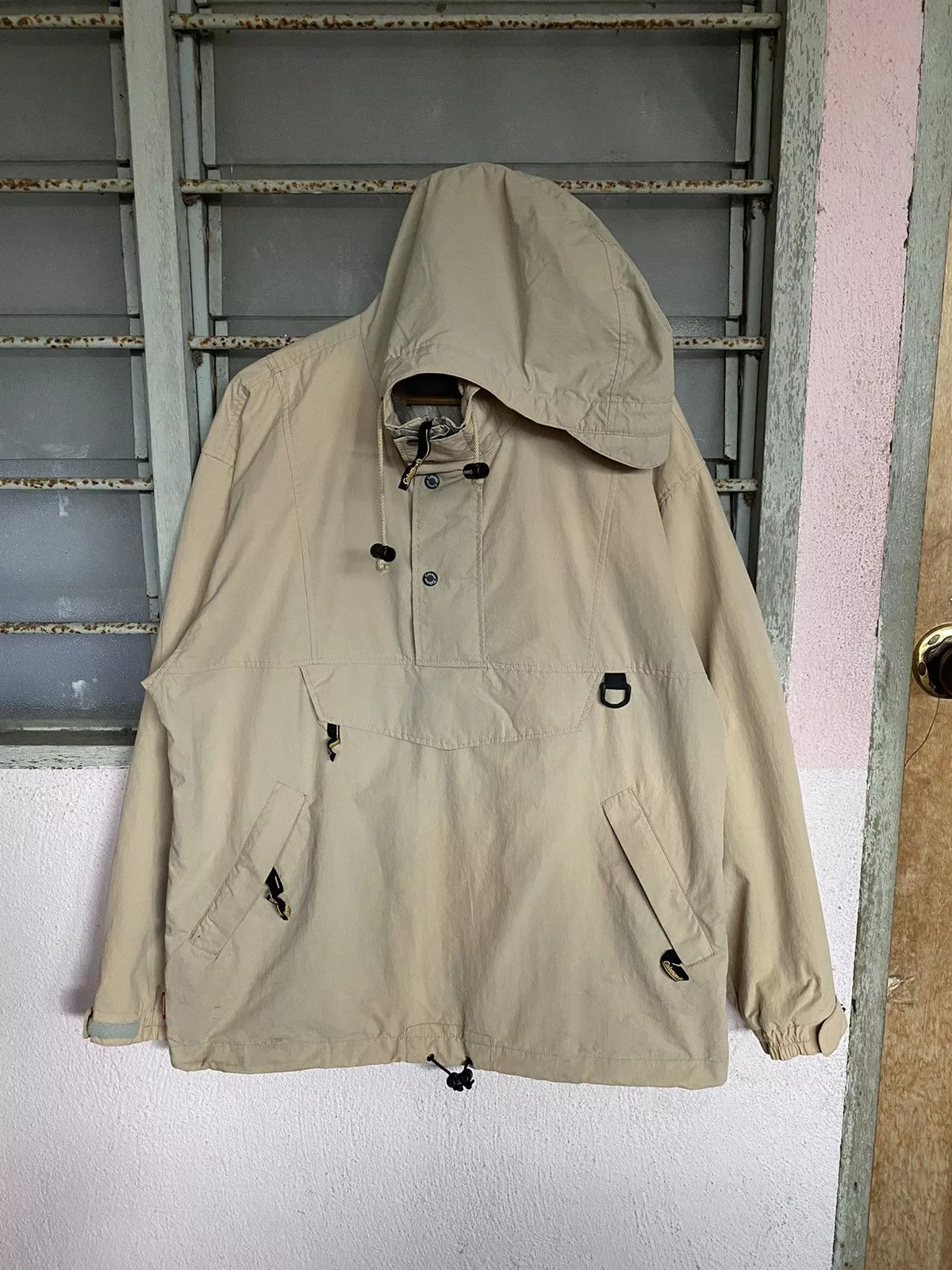 Coleman Light Jackets ⚡️Steals⚡️ Coleman Anorak Shell Jacket White Gorpcore