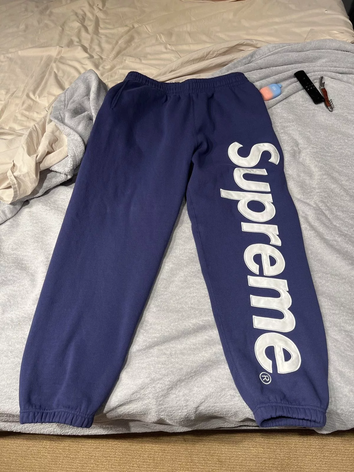 Supreme Sweatpants Joggers Supreme Satin Appliqué Sweatpants Washed Navy/Purple Blue