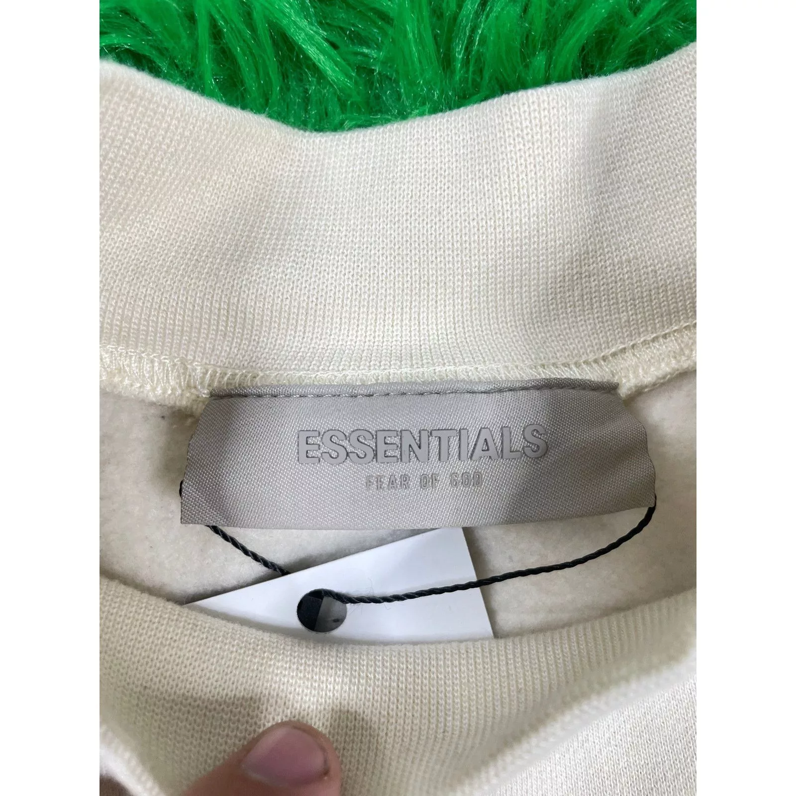 Essentials Sweaters Knitwear Essentials Crewneck Cream Small Used White