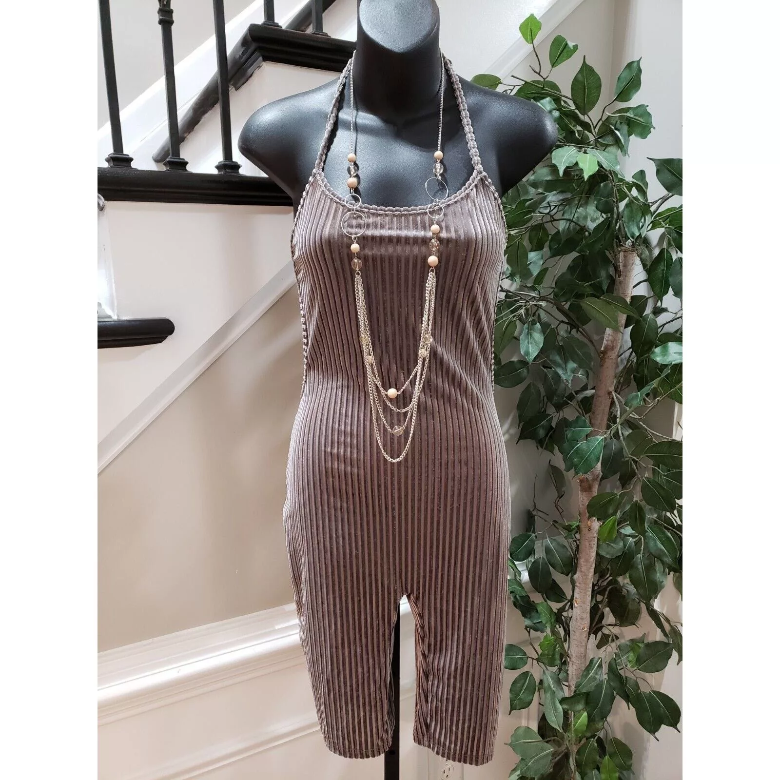 Other Bodysuits Other Women's Striped Polyester Sleeveless Casual Romper Size M Gray