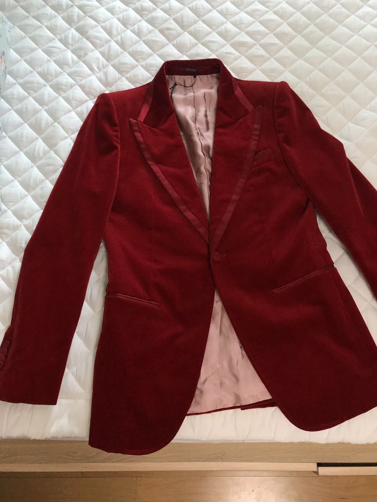 Gucci Blazers Gucci Red Velvet Blazer