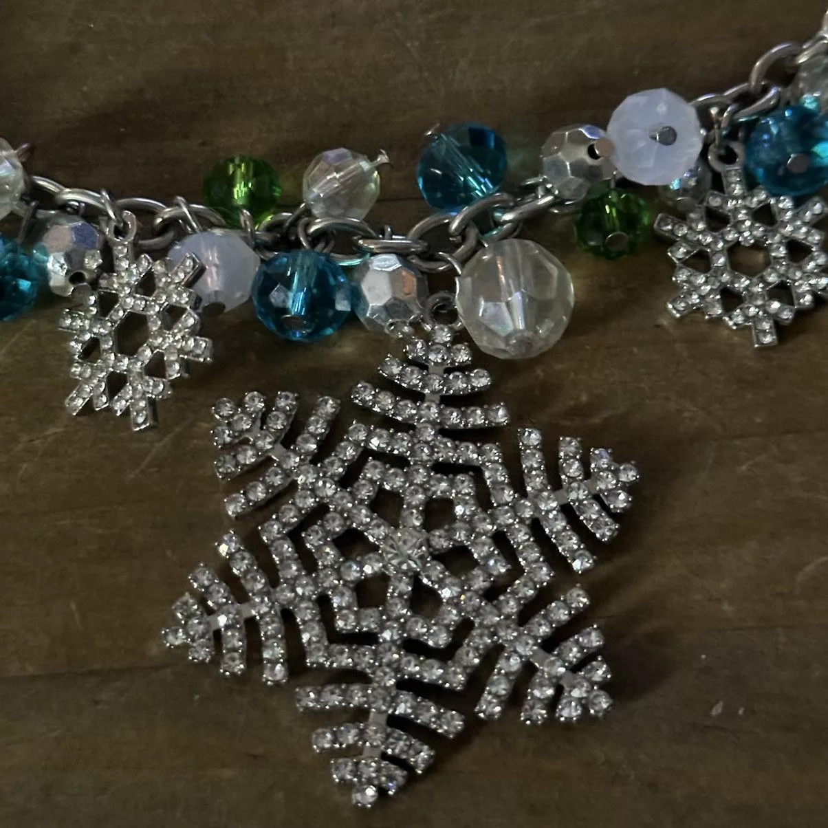 Other Necklaces Other Snowflake charm statement necklace Silver