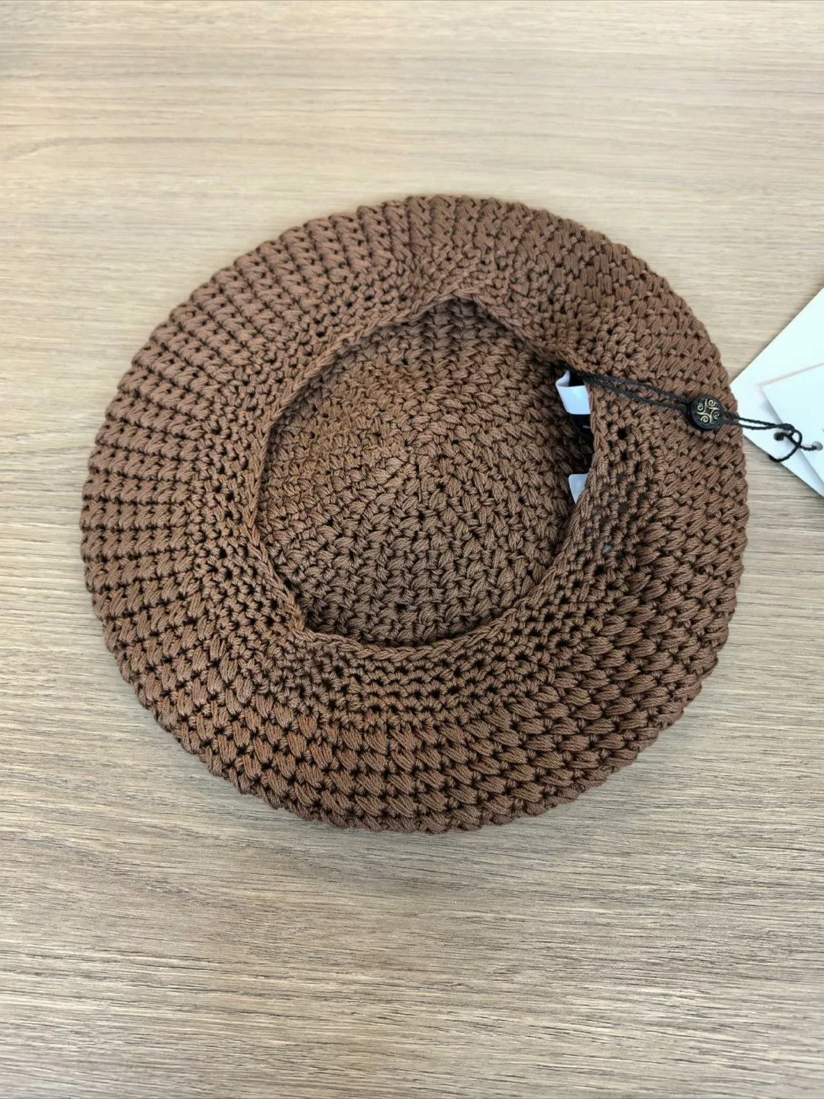 Gucci Hats Gucci Knit Beret With Pompom Brown