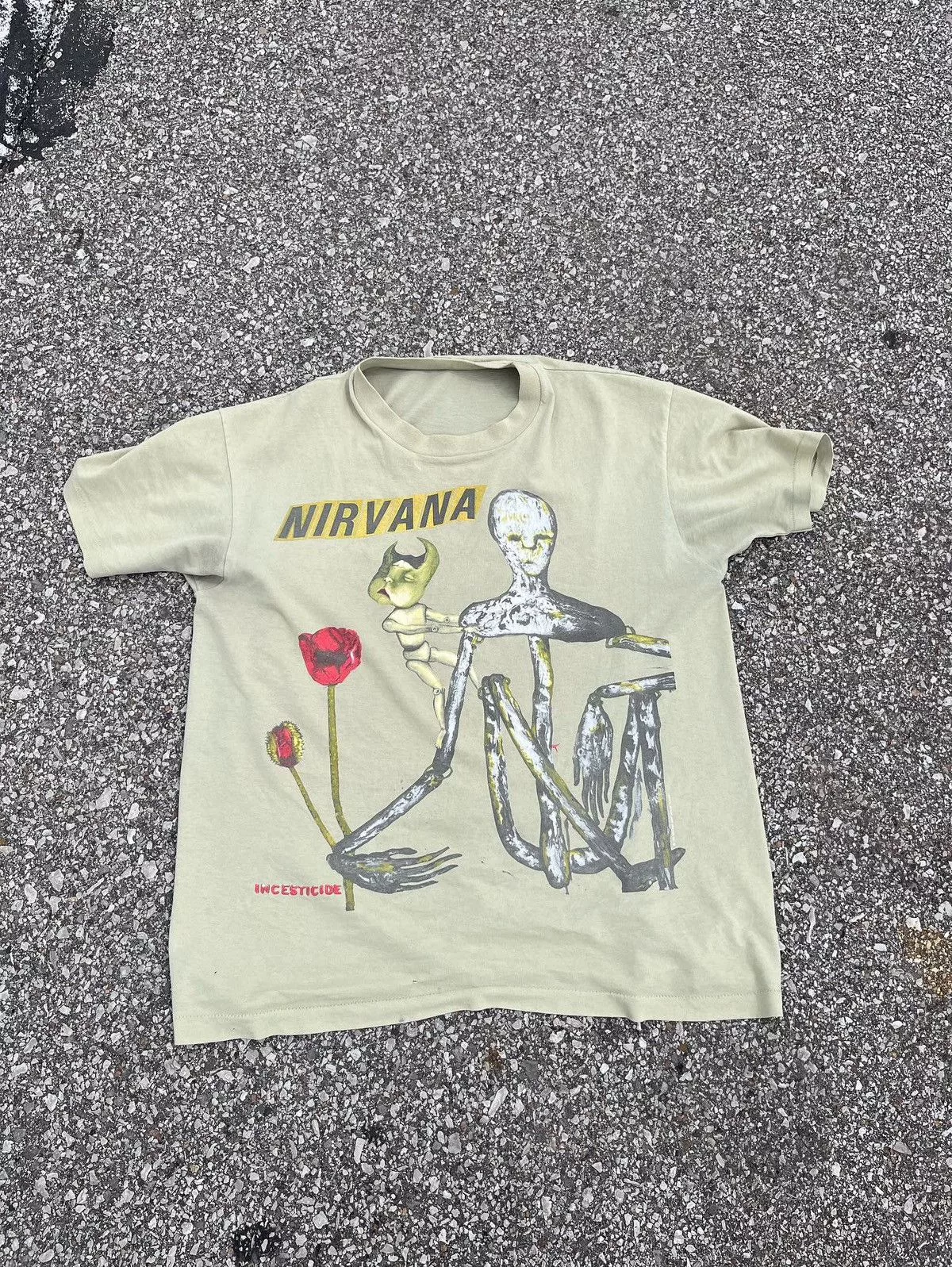 Nirvana Short Sleeve T Shirts Nirvana × Vintage ⭐️Vintage Nirvana Incesticide Tee⭐️ Green