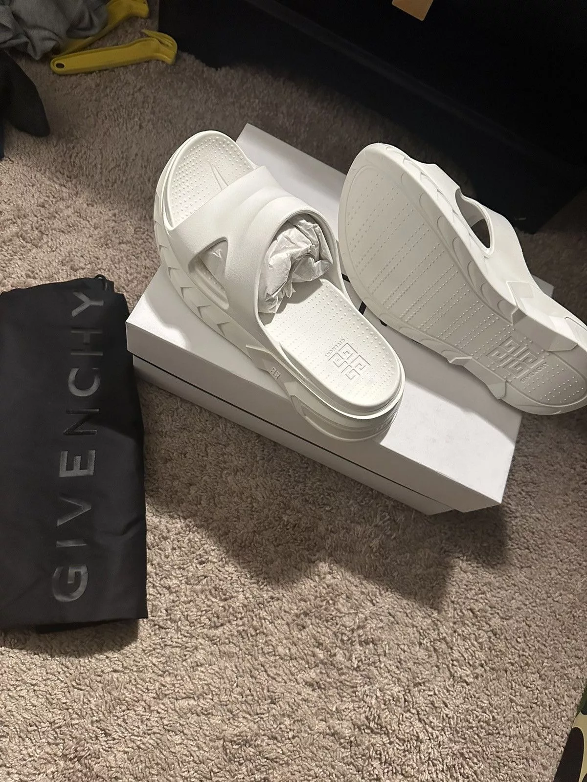 Givenchy Sandals Givenchy Marshmallow Sandals Off White