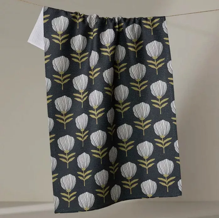 Blomma  Tea Towel