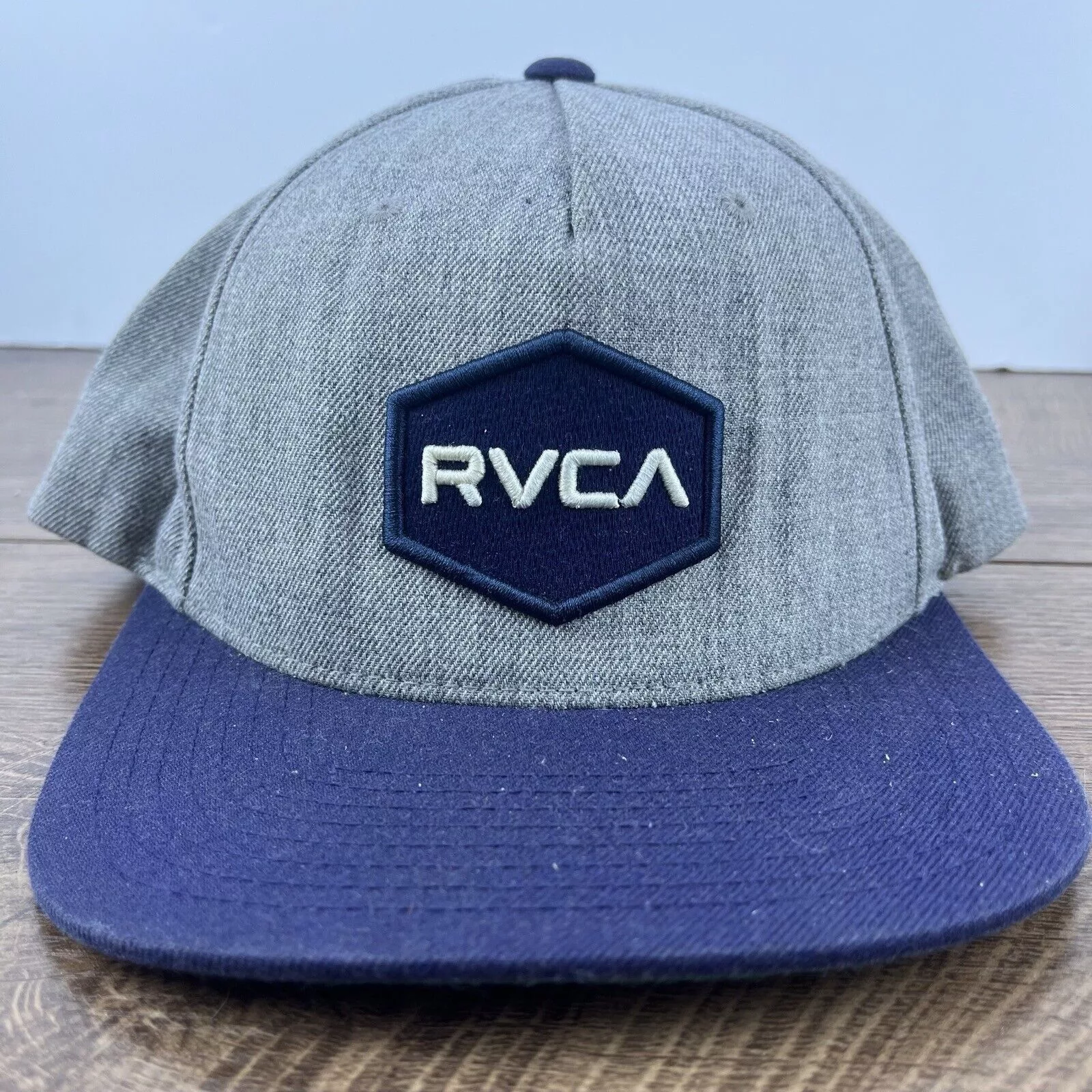 RVCA Hats RVCA Hat RVCA Gray Snapback Hat Gray Adjustable Hat Adult Fi