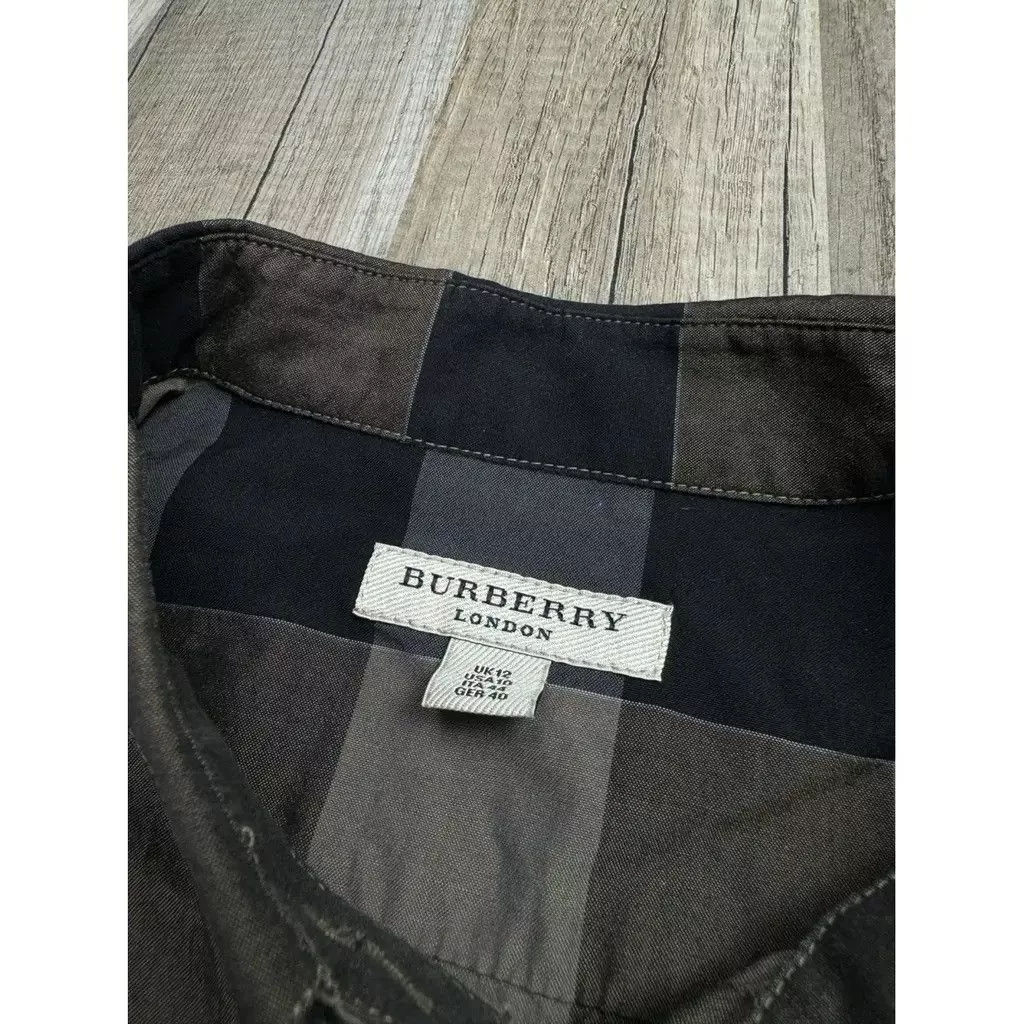 Burberry Button Ups Burberry Full Pattern shirt Size: IT 40 Brown