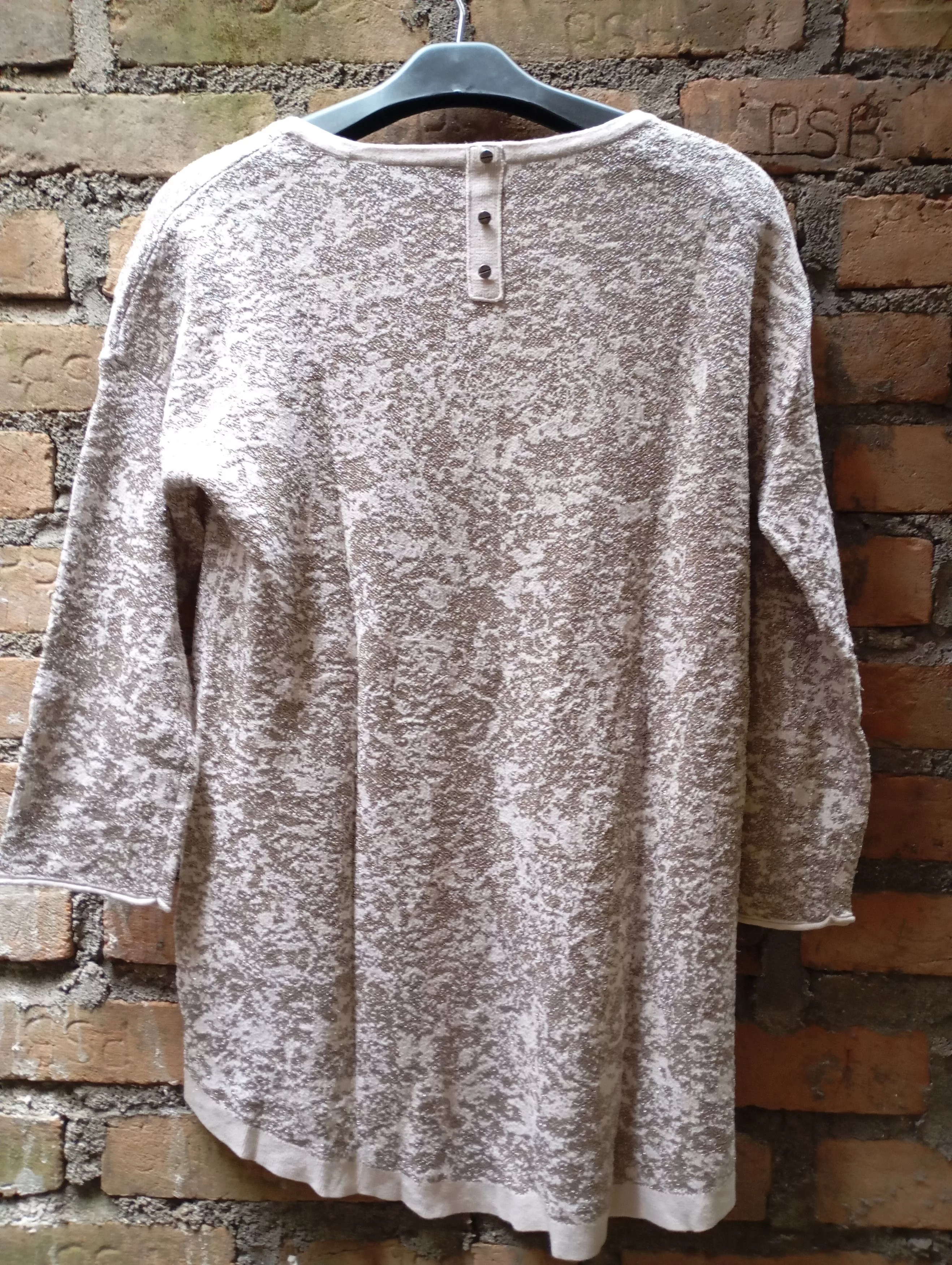 Vera Wang Sweaters Multi