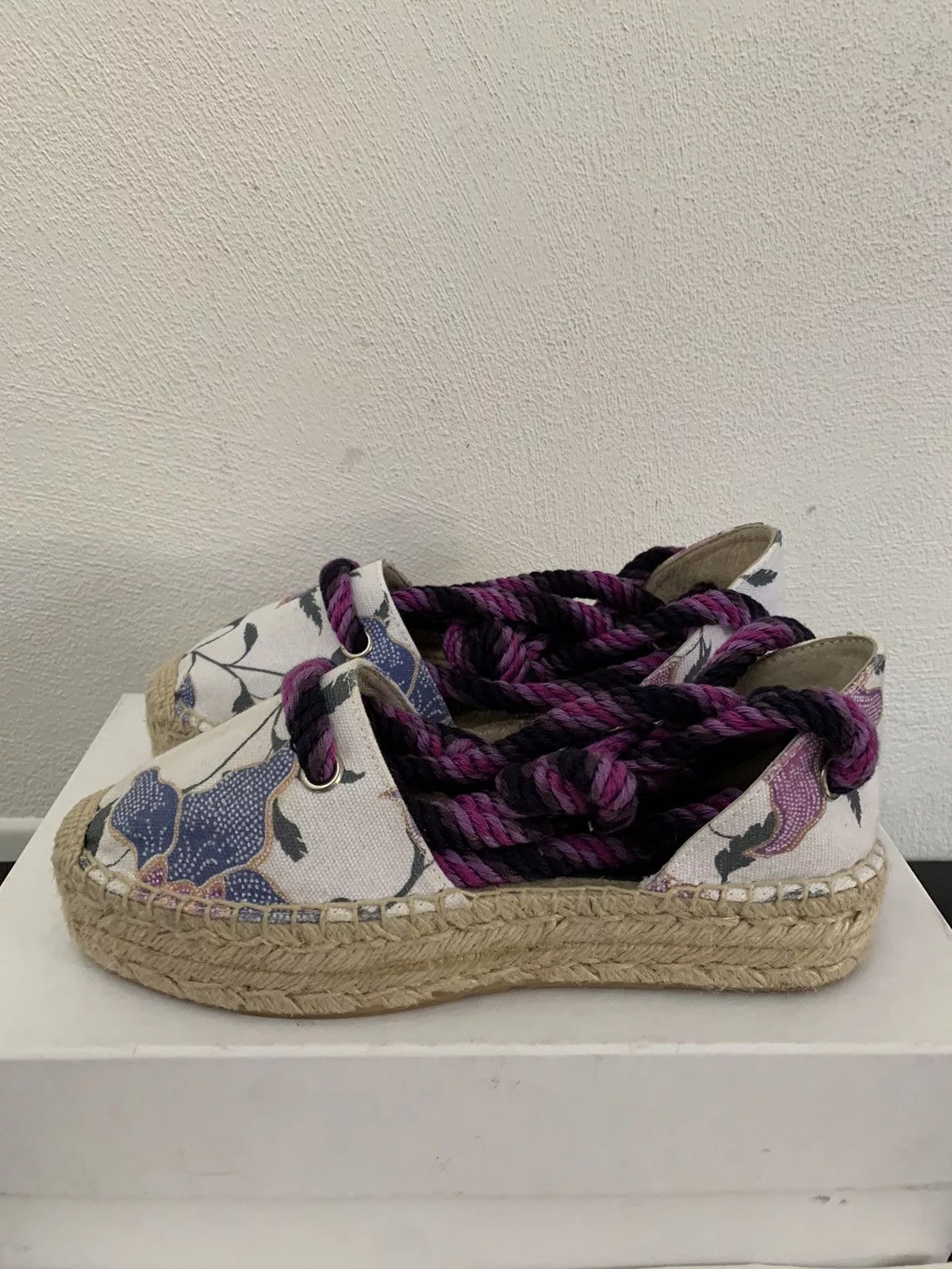 Isabel Marant Sandals Isabel Marant Laced Espadrillas White