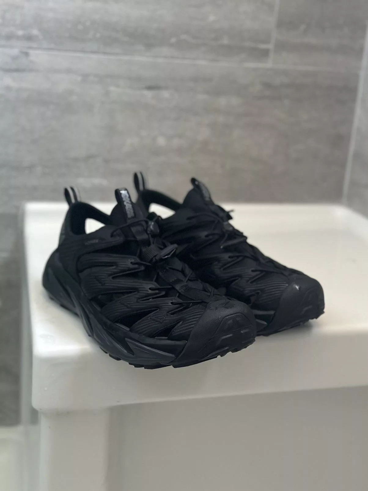 Hoka Sandals Hoka Hopara I - black - size 11 - barely worn