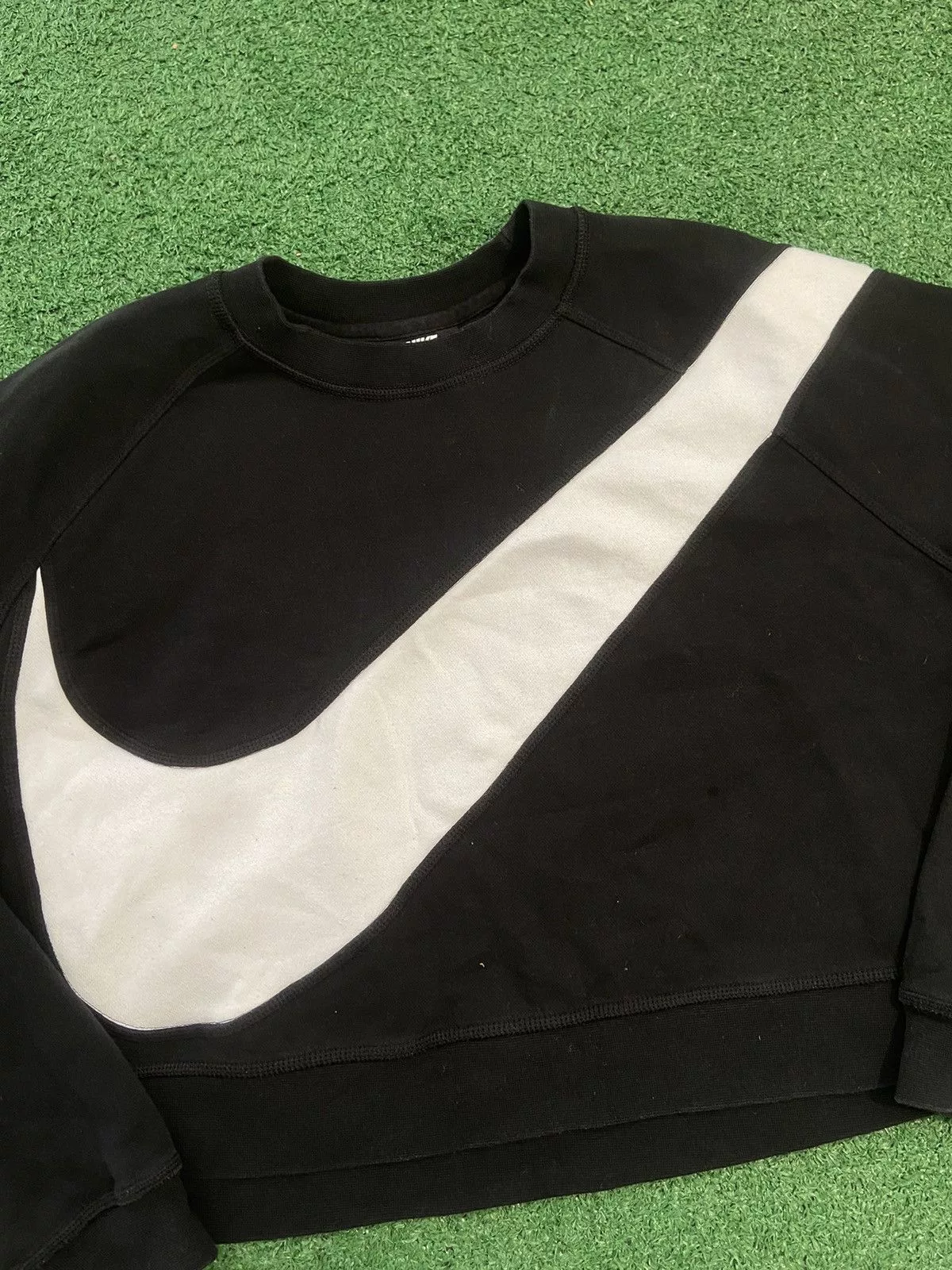 Nike Blouses Nike crewneck Black