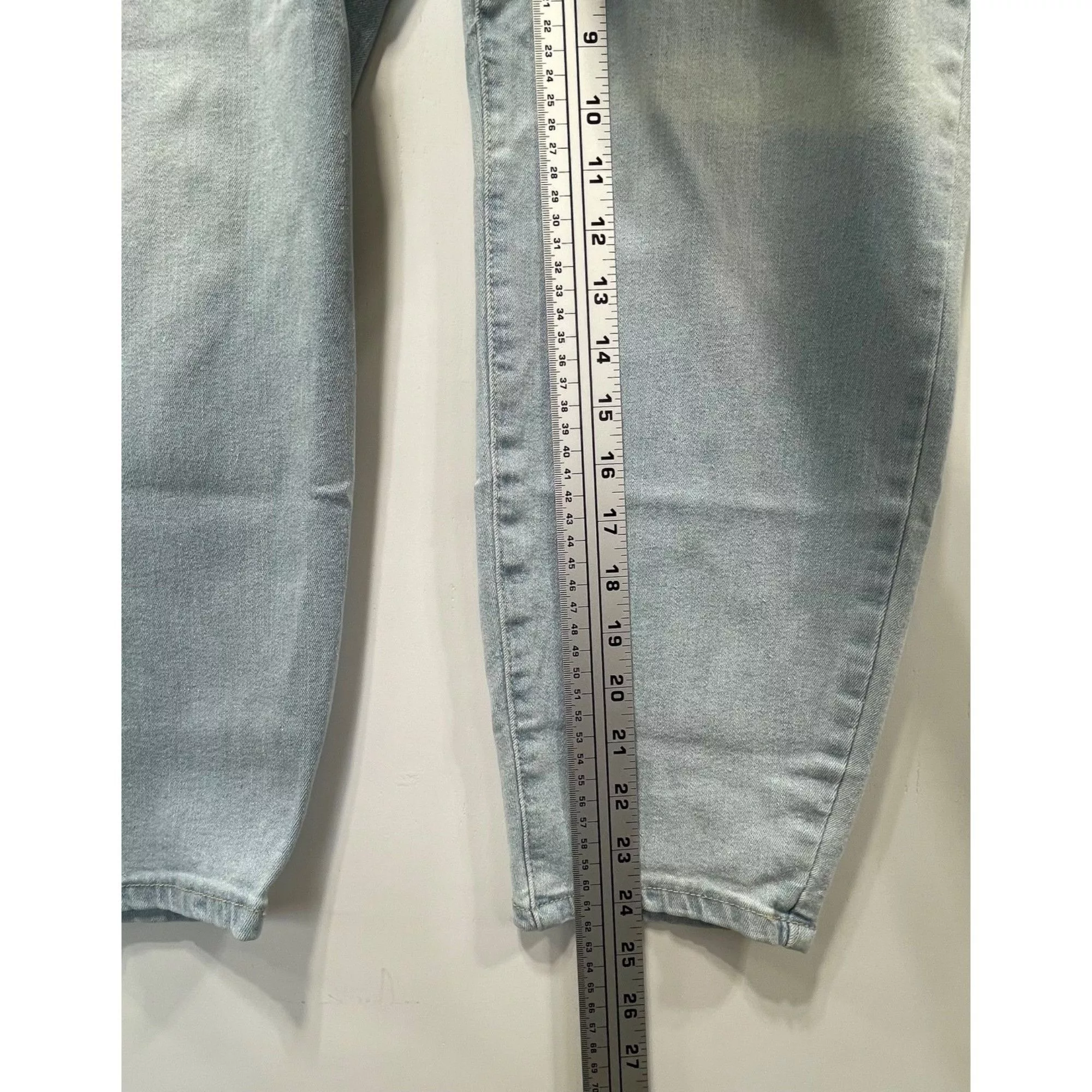 Other Jeans Other Rue + - Women's Ultimate Stretch Mid-Rise - Light Blue - 24