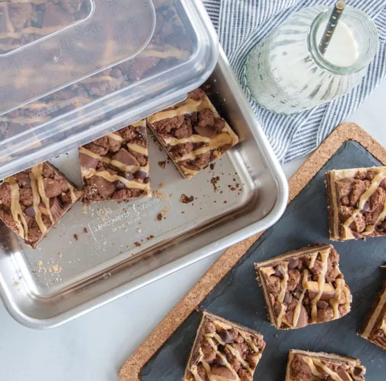 13X9 Cake Pan W/Lid