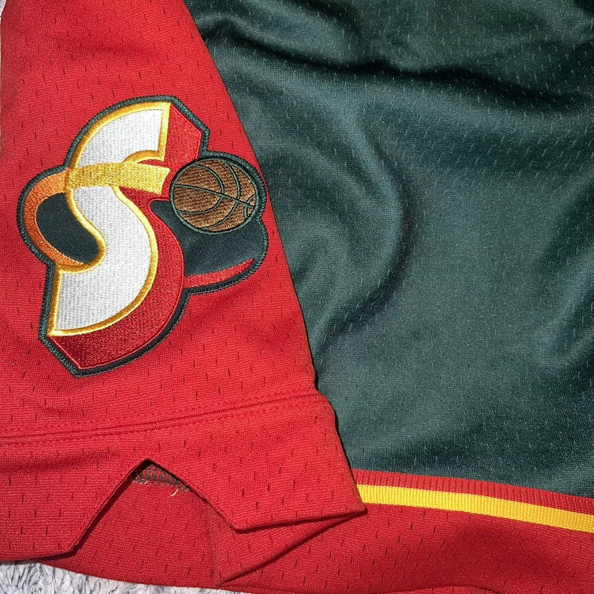 Mitchell & Ness Shorts Mitchell & Ness × Vintage NEW AUTHENTIC Mitchell & Ness NBA Shorts Seattle SuperSonics Green Streetwear