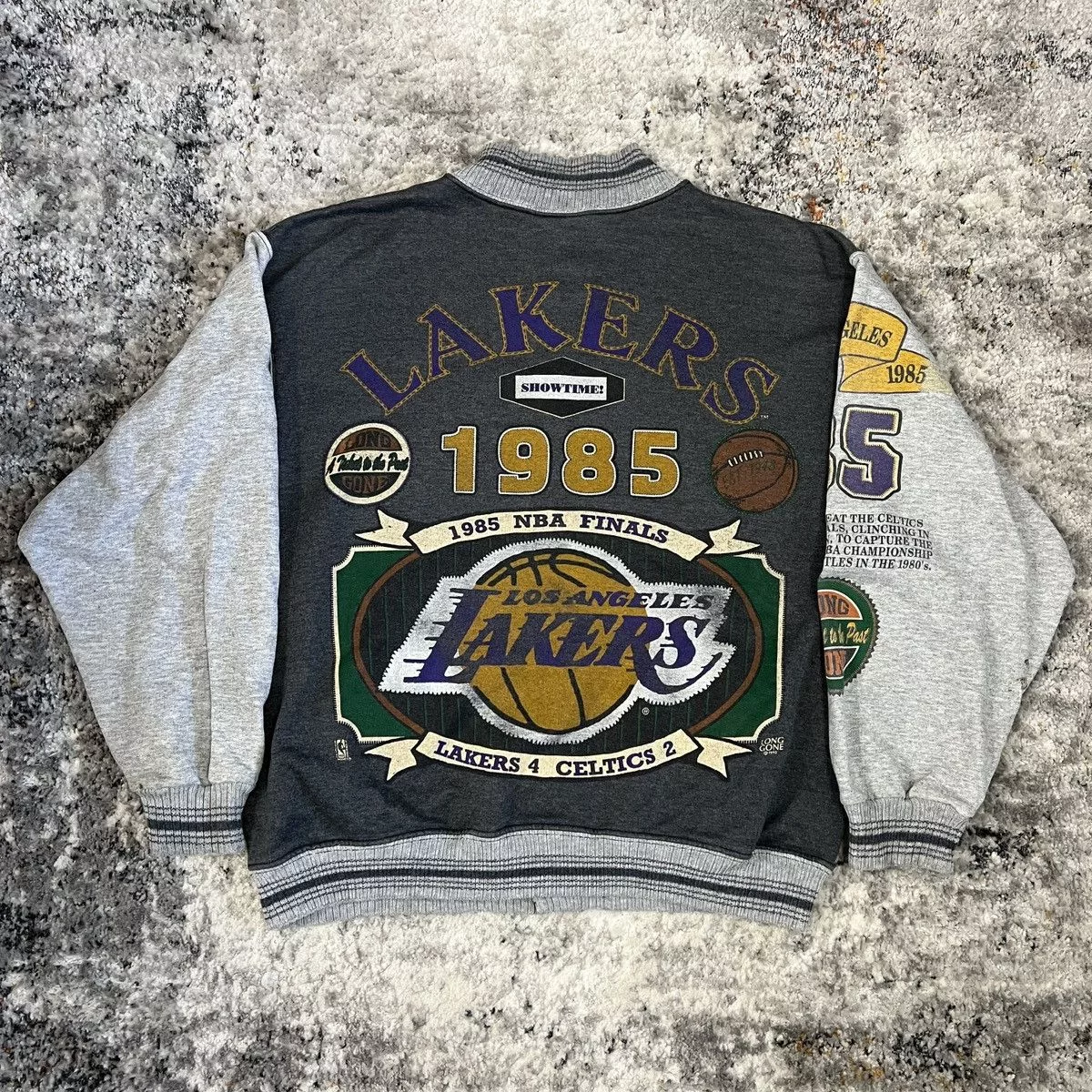 NBA Sweatshirts Hoodies NBA × Vintage Crazy Vintage 1992 long gone x NBA Lakers sweatshirt Gray