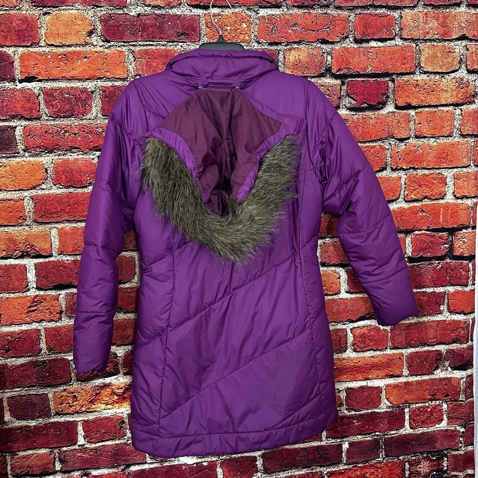 Columbia Jackets Columbia puffer jacket Purple