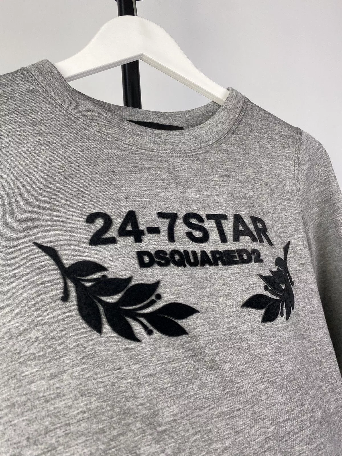 Dsquared2 Sweatshirts Dsquared2 Big logo 24-7STAR Crop sweatshirt size S Gray