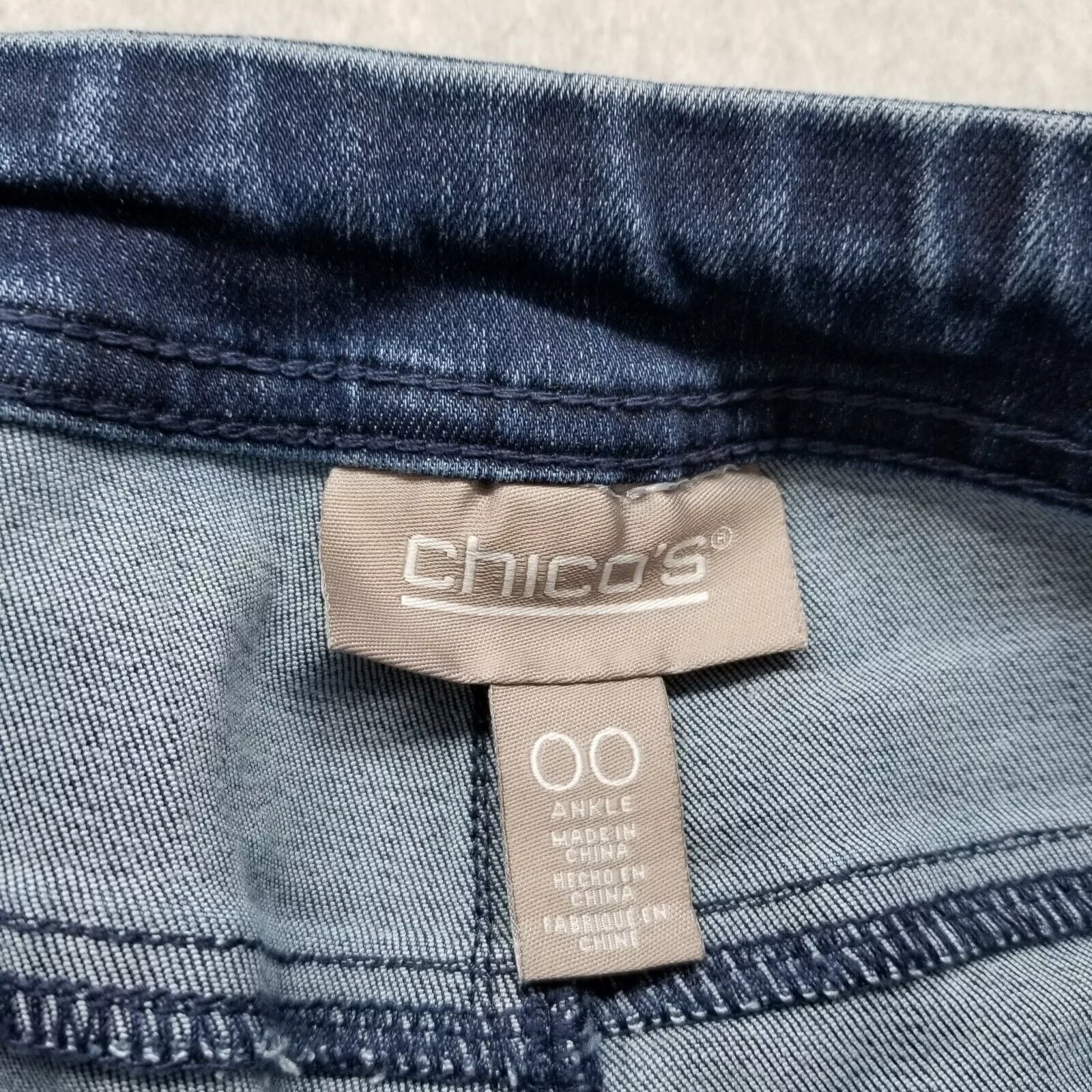 Chicos Jeans Womens 00 Blue 28x27 Stretch Ankle Multi