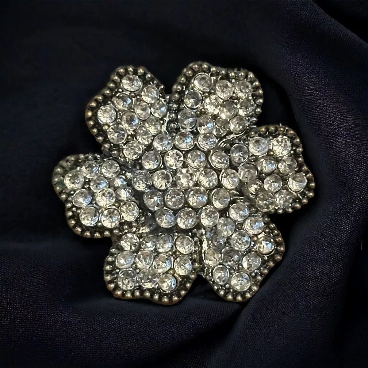 Other Rings Other Large rhinestone flower stretch ring Silver