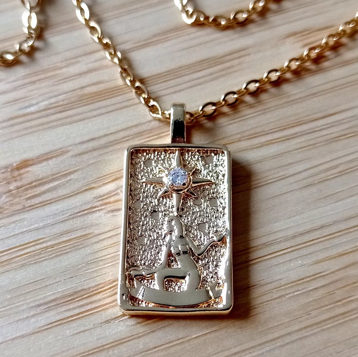 Designer Jewelry Watches Designer × Vintage Vintage Engraved Tarot Card Crystal 14K Gold Necklace Unique