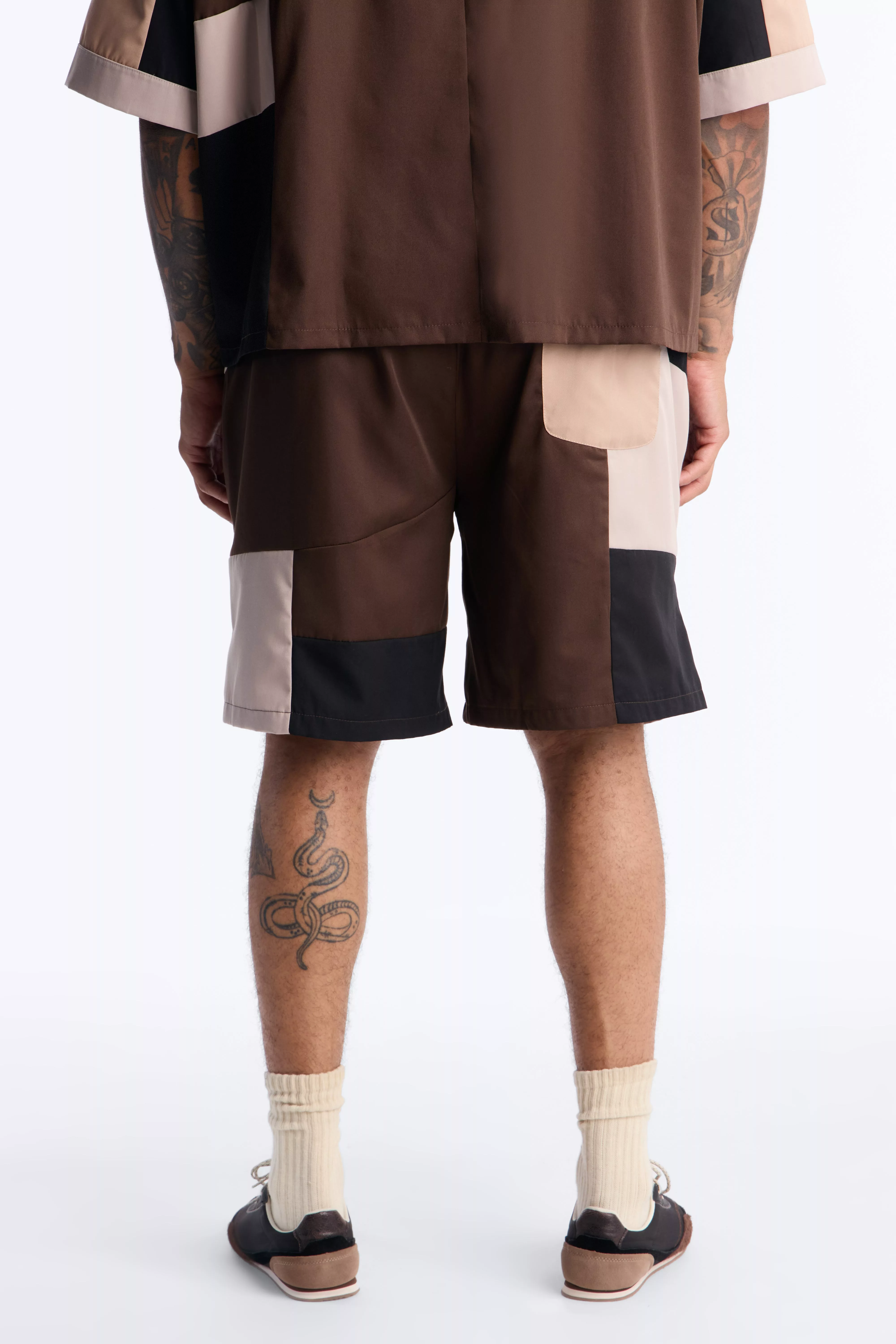 Baggy Pixel Perfect Short - Brown