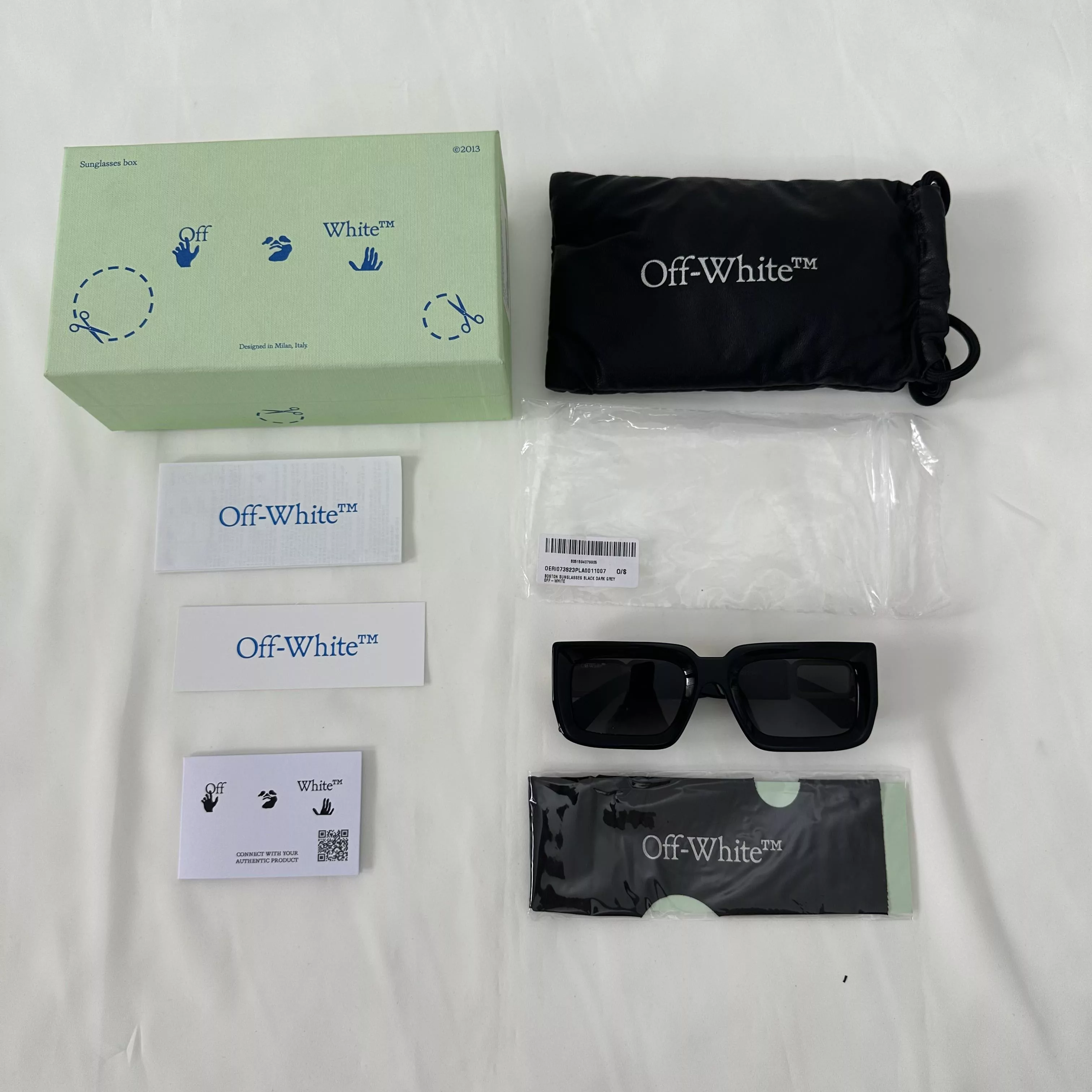 Off-White Sunglasses Off-White OFF WHITE Boston Rectangular Frame Sunglasses BLACK