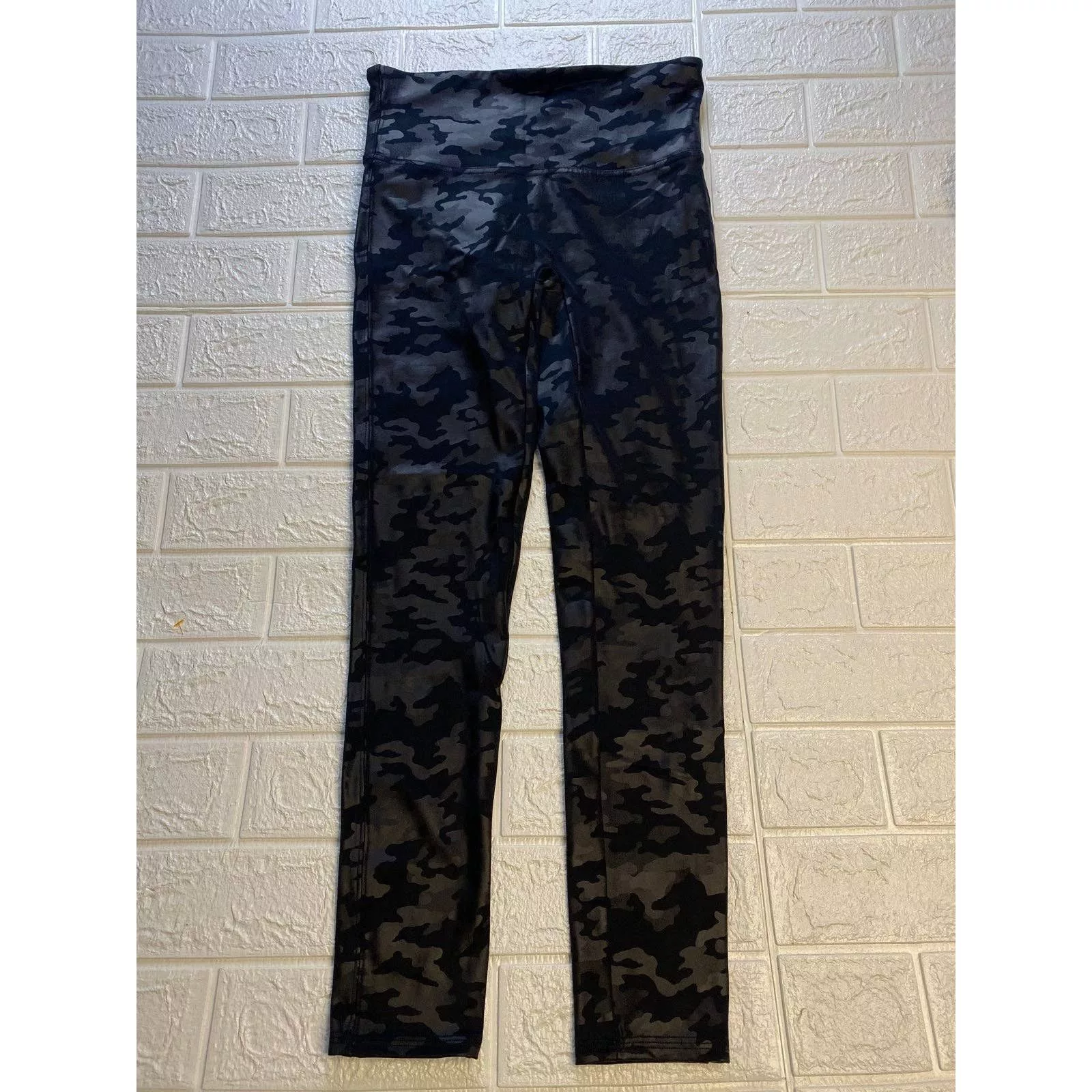 Spanx Leggings SPANX camo leggings Black