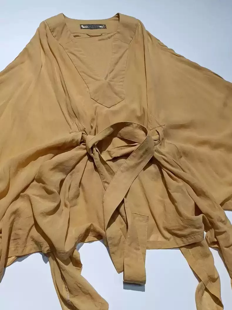 Maison MIHARA YASUHIRO Light Jackets Maison MIHARA YASUHIRO Mihara Yasuhiro's early bat sleeve cloak collarless belt coat Yellow