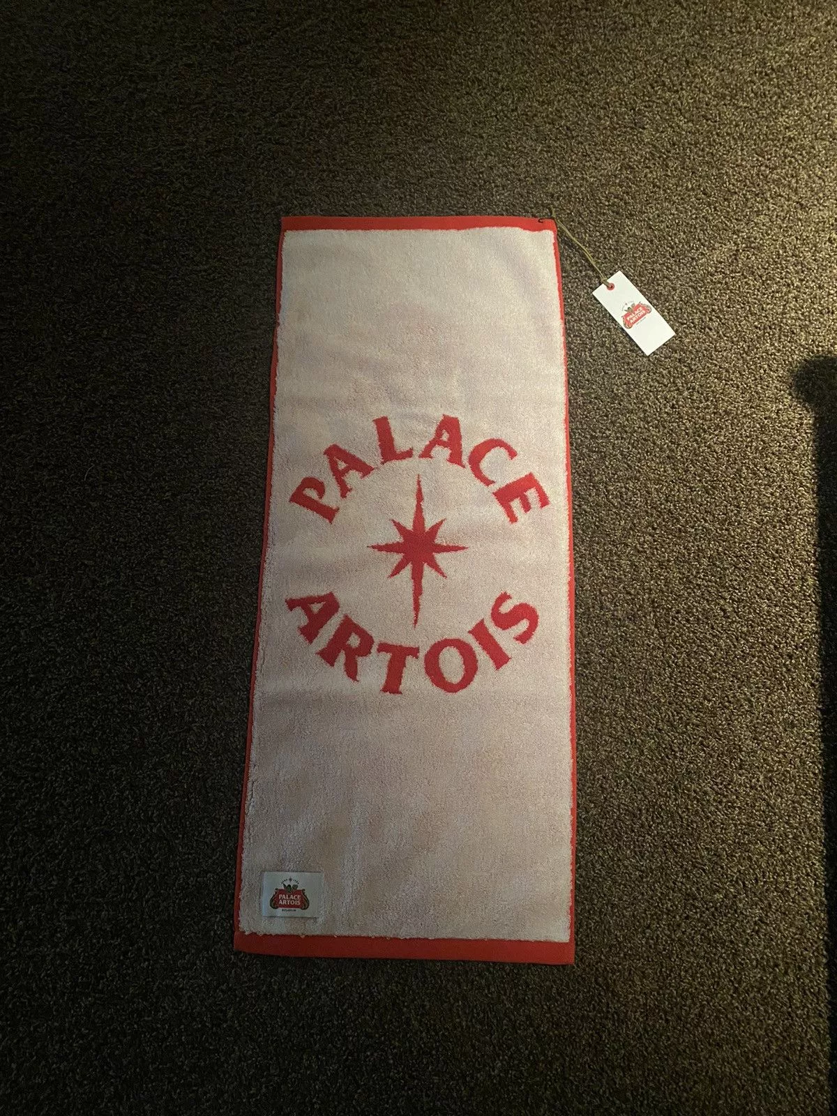 Palace Miscellaneous palace artois towel Red