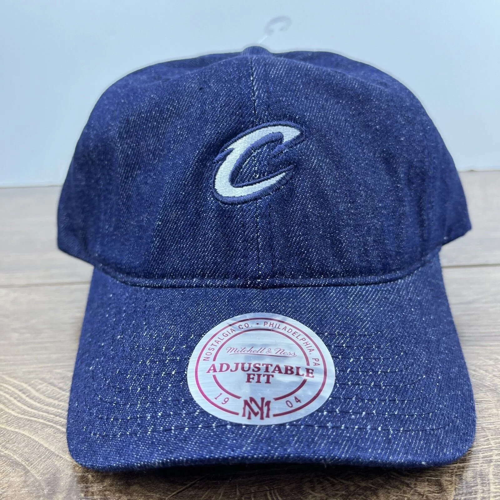 Mitchell & Ness Hats Cleveland Cavaliers Hat NBA Mitchell & Ness Blue Hat Adjusta