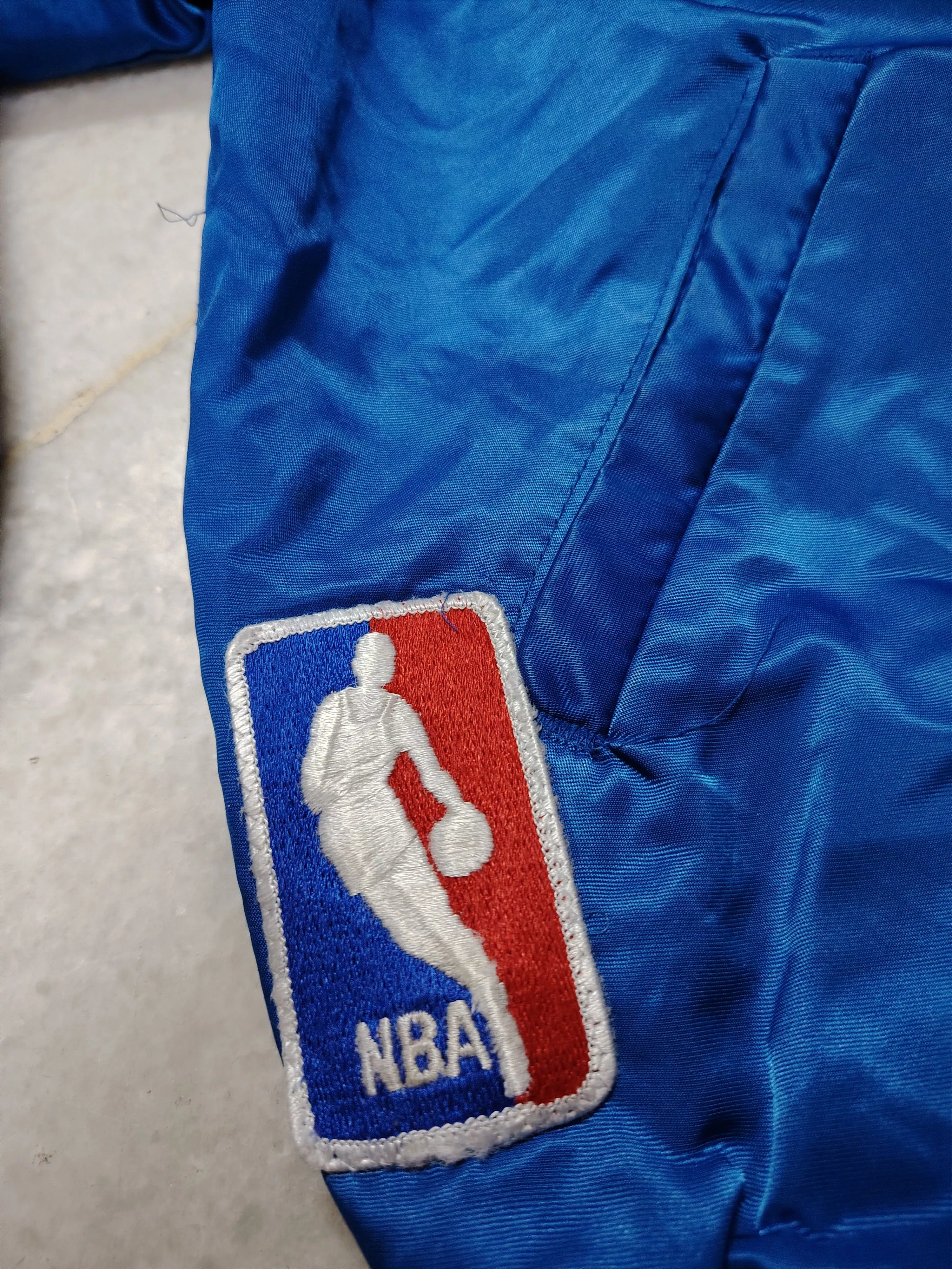 NBA Bombers NBA × Starter × Vintage Vintage Starter Cleveland Cavaliers Satin Jacket NBA Blue