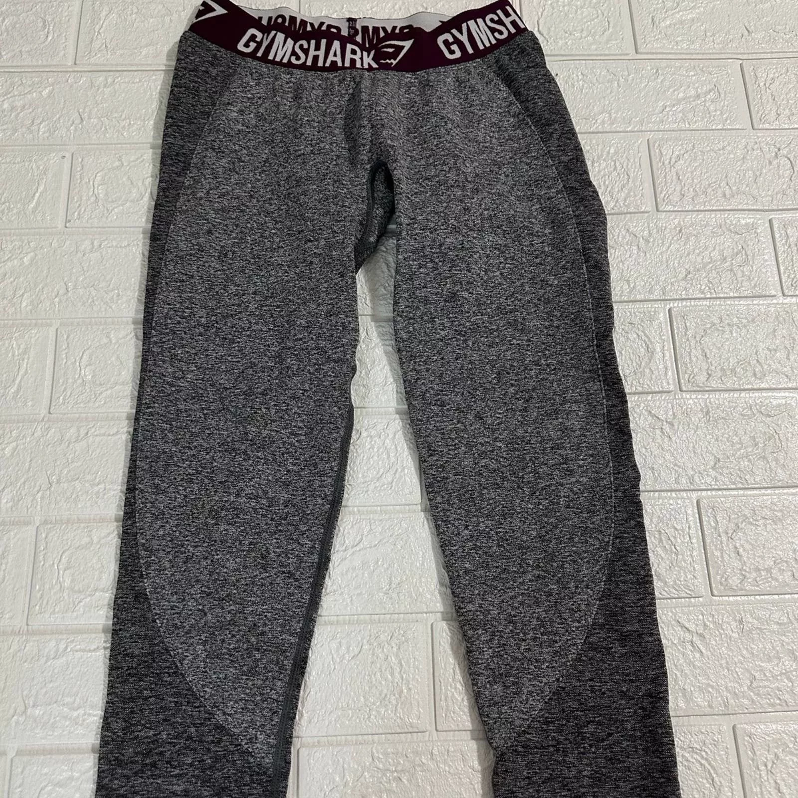 Gymshark leggings size small Gray