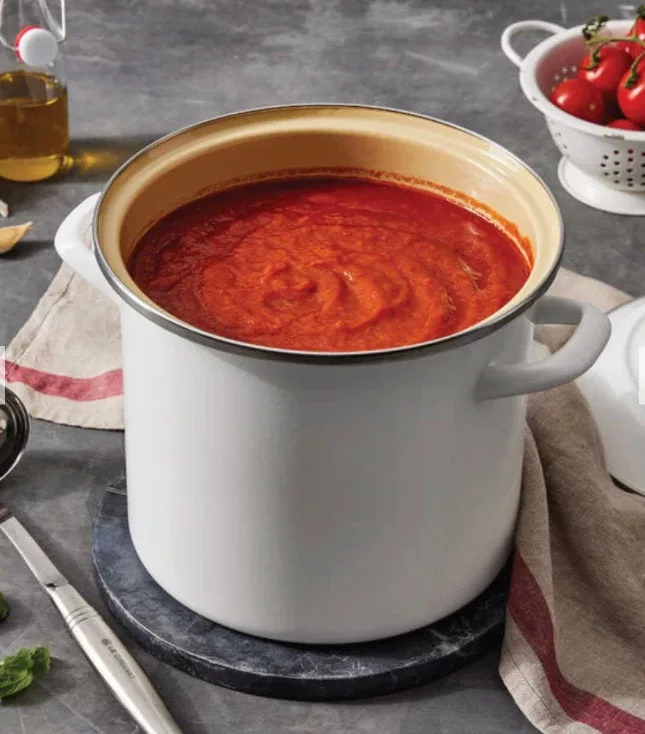 8 qt. Stockpot - White