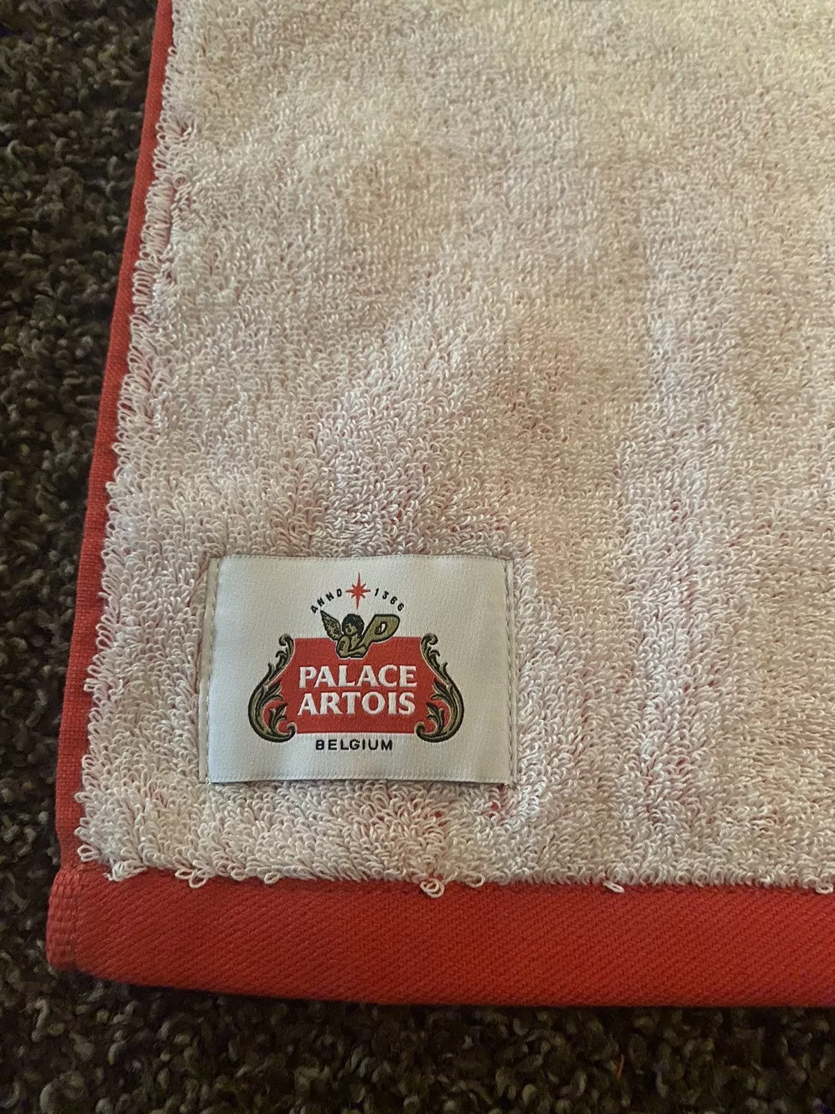 Palace Miscellaneous palace artois towel Red