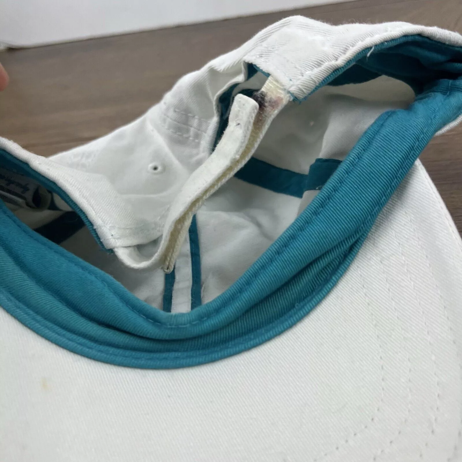 American Eagle Outfitters Hats American Eagle Outfitters American Eagle Hat Eagle Hat White Hat Adjustable Adult Fit
