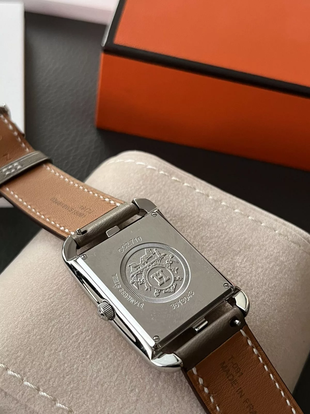 Hermes Watches Brand New Giftable Hermes Classic Cape Cod Large Model Gray