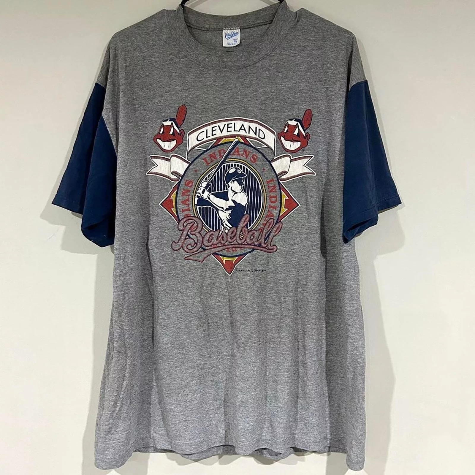 Velva Sheen Short Sleeve T Shirts Velva Sheen Vintage 1994 Cleveland Indians Baseball Shirt Gray