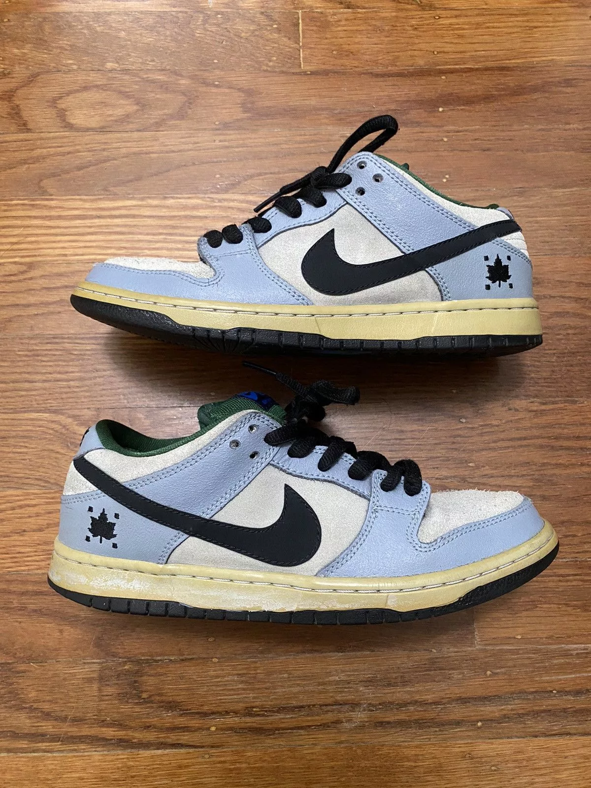 Nike Low Top Sneakers Nike SB Dunk Low Premium Maple Leaf 2014 Blue
