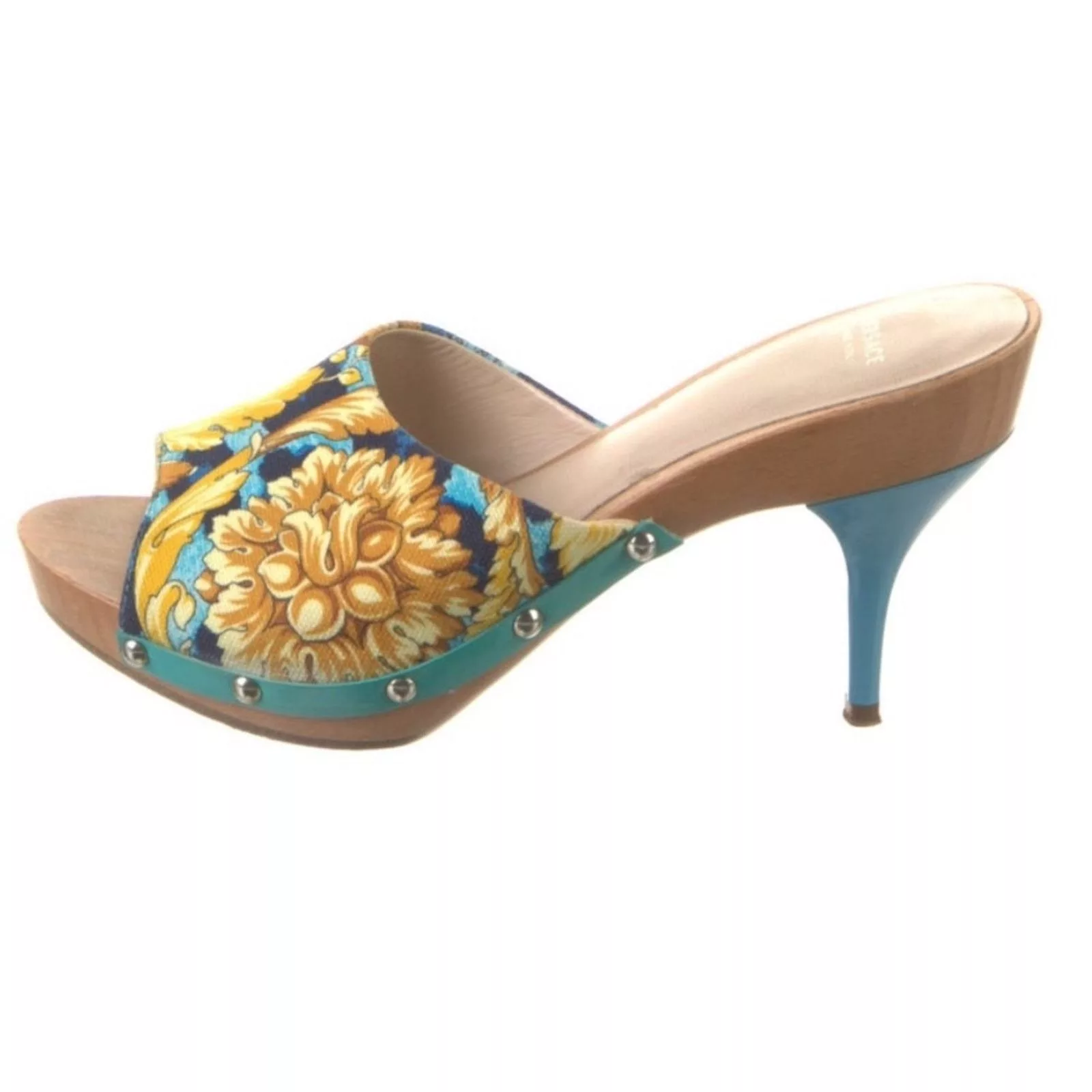 Versace Sandals 💎Versace EUC printed heels, size 7, gorgeous! Blue